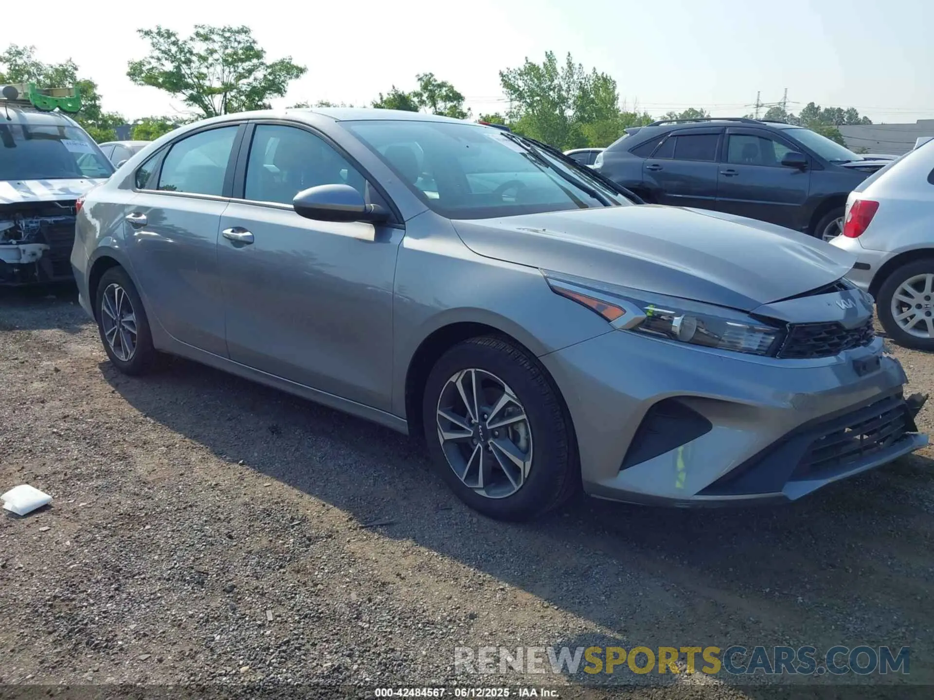 1 Photograph of a damaged car 3KPF24AD0PE664717 KIA FORTE 2023