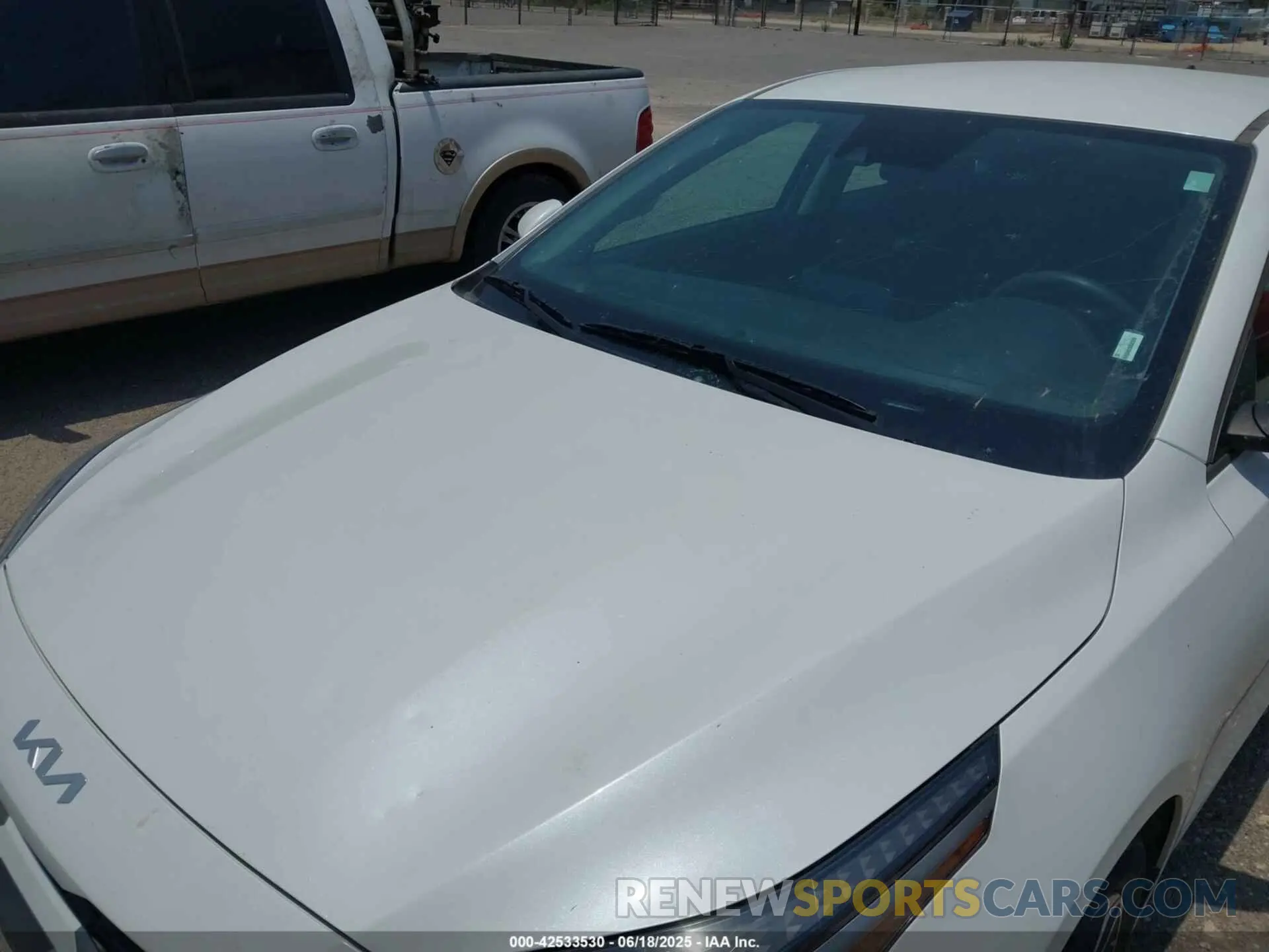 6 Photograph of a damaged car 3KPF24AD0PE675037 KIA FORTE 2023