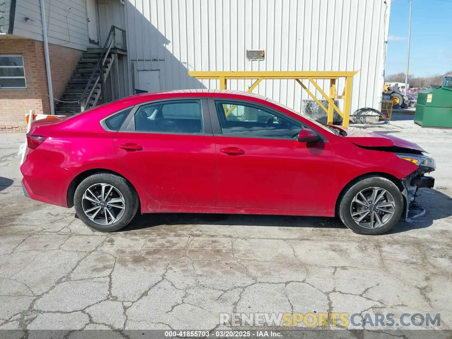 13 Photograph of a damaged car 3KPF24AD0PE682280 KIA FORTE 2023