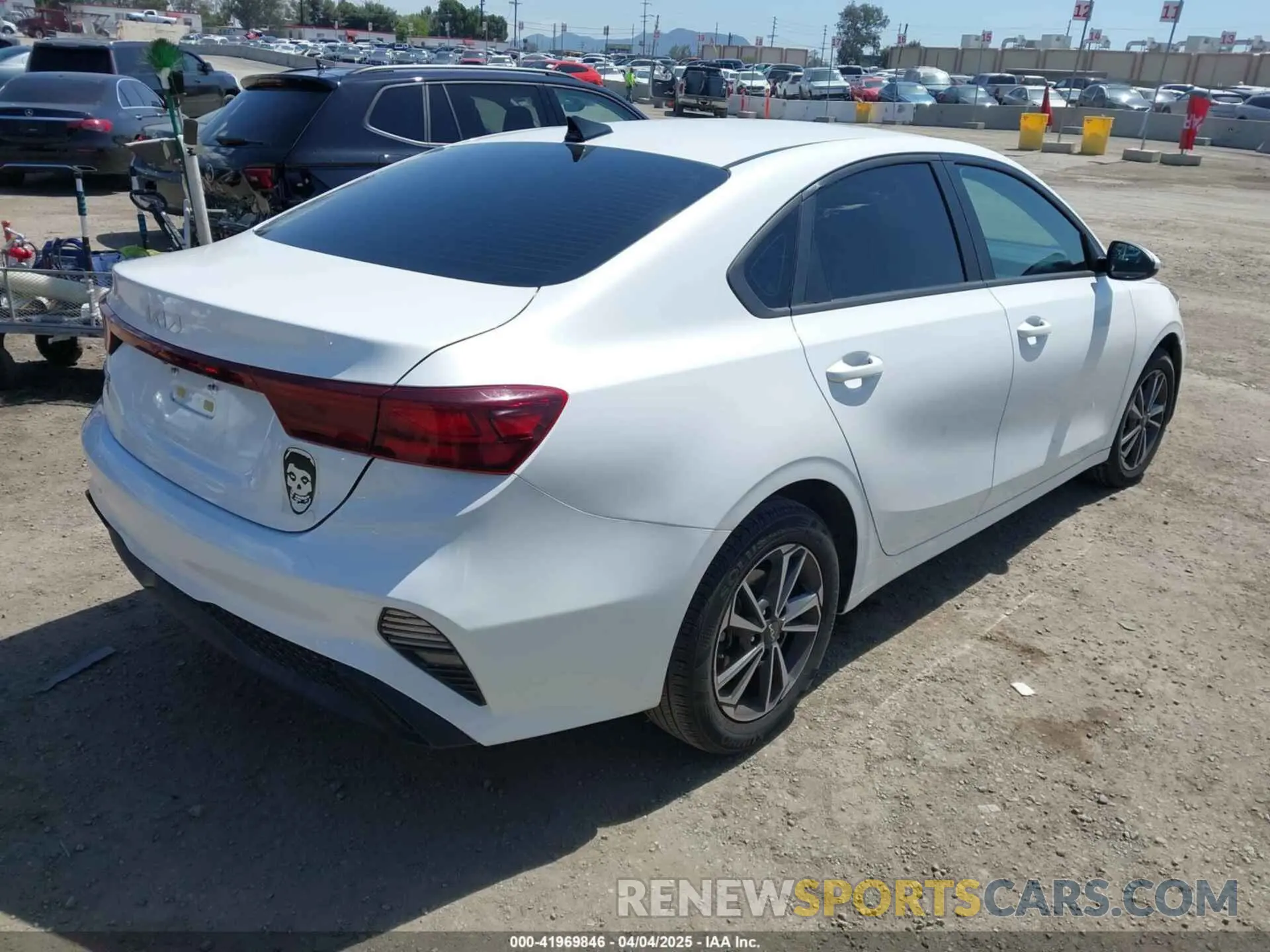 4 Photograph of a damaged car 3KPF24AD1PE508248 KIA FORTE 2023