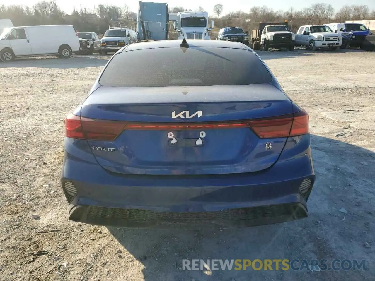 6 Photograph of a damaged car 3KPF24AD1PE547504 KIA FORTE 2023