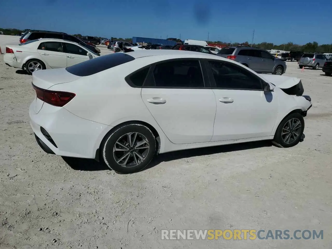 3 Photograph of a damaged car 3KPF24AD1PE557143 KIA FORTE 2023