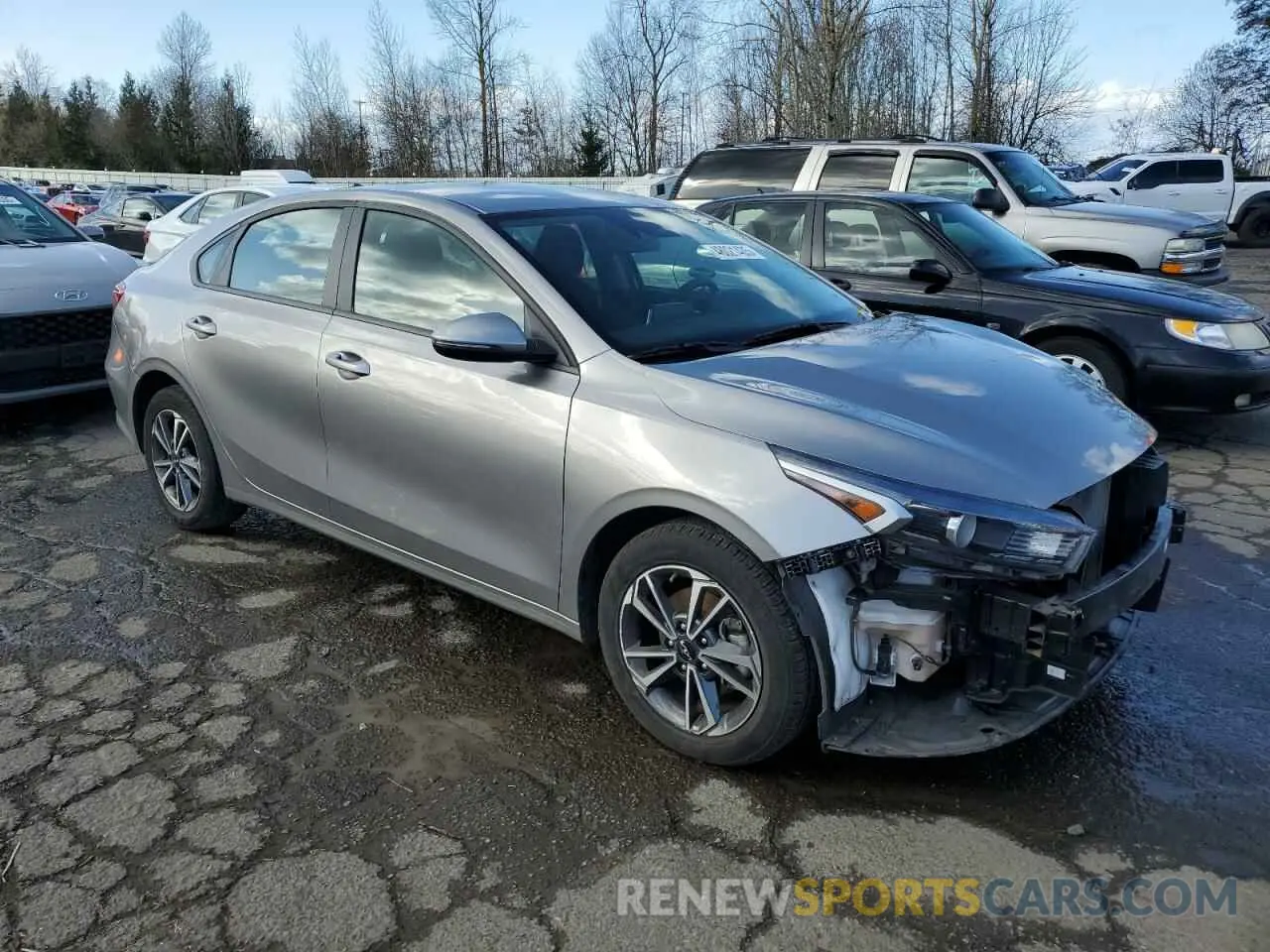 4 Photograph of a damaged car 3KPF24AD1PE572936 KIA FORTE 2023