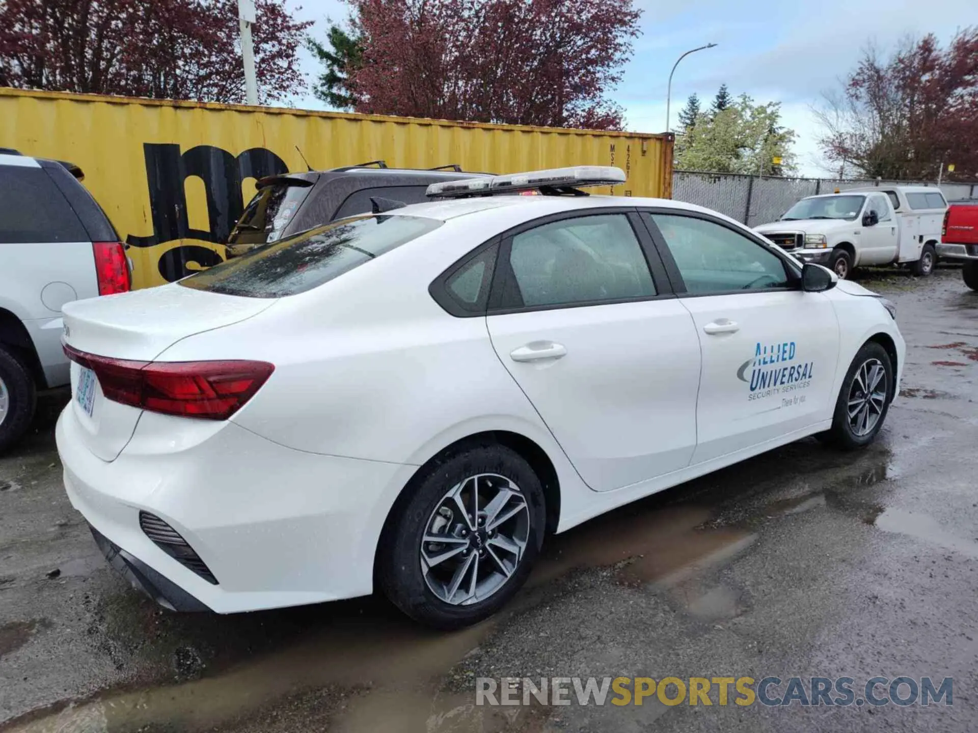 15 Photograph of a damaged car 3KPF24AD1PE579112 KIA FORTE 2023