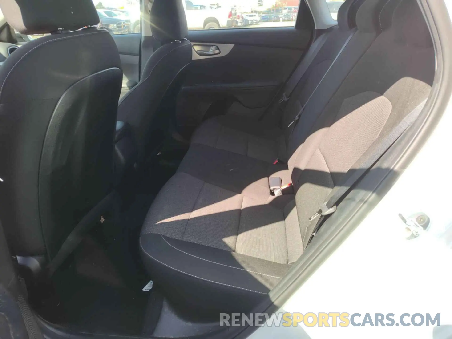 21 Photograph of a damaged car 3KPF24AD1PE579112 KIA FORTE 2023