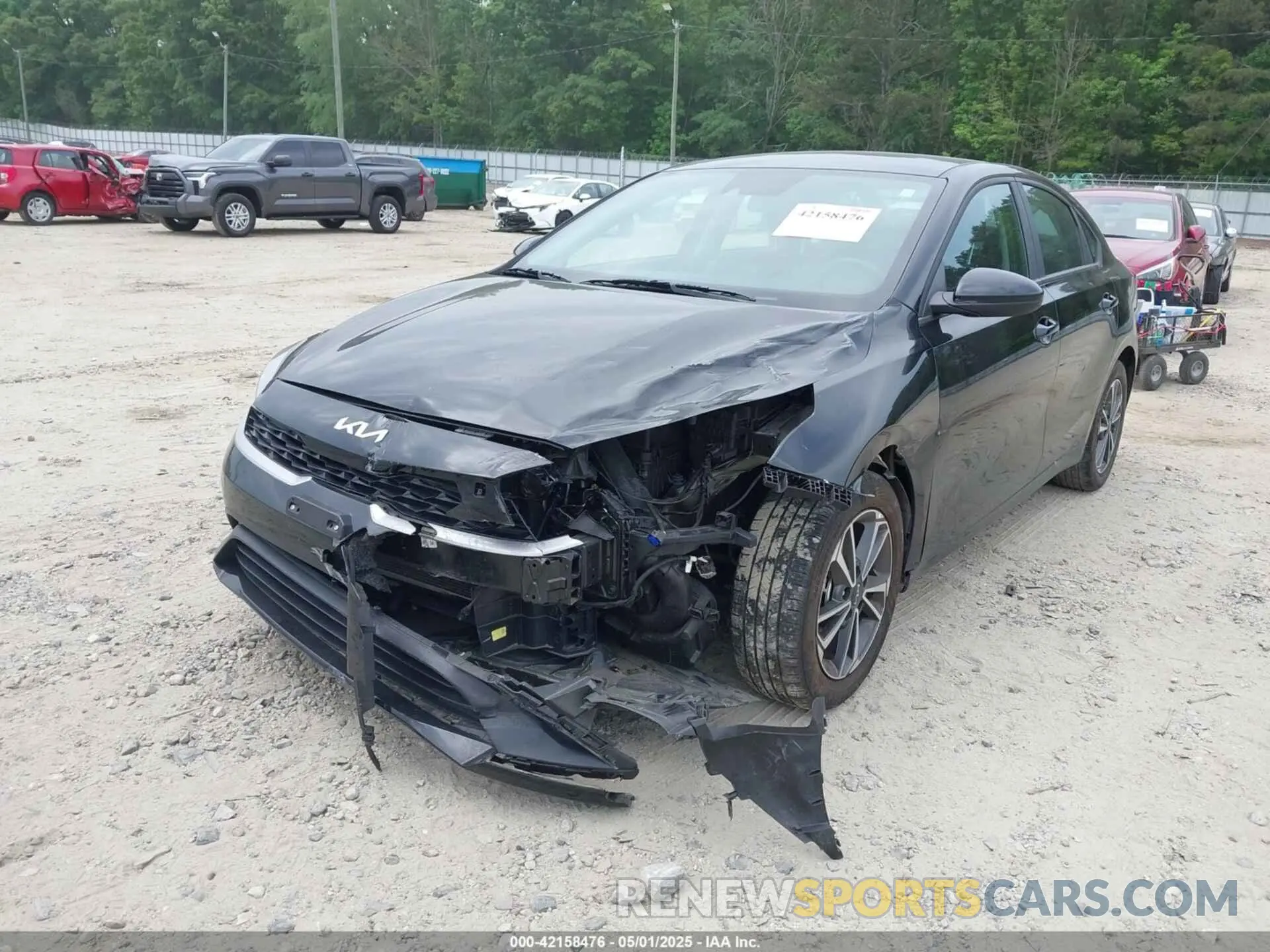 6 Photograph of a damaged car 3KPF24AD1PE594919 KIA FORTE 2023