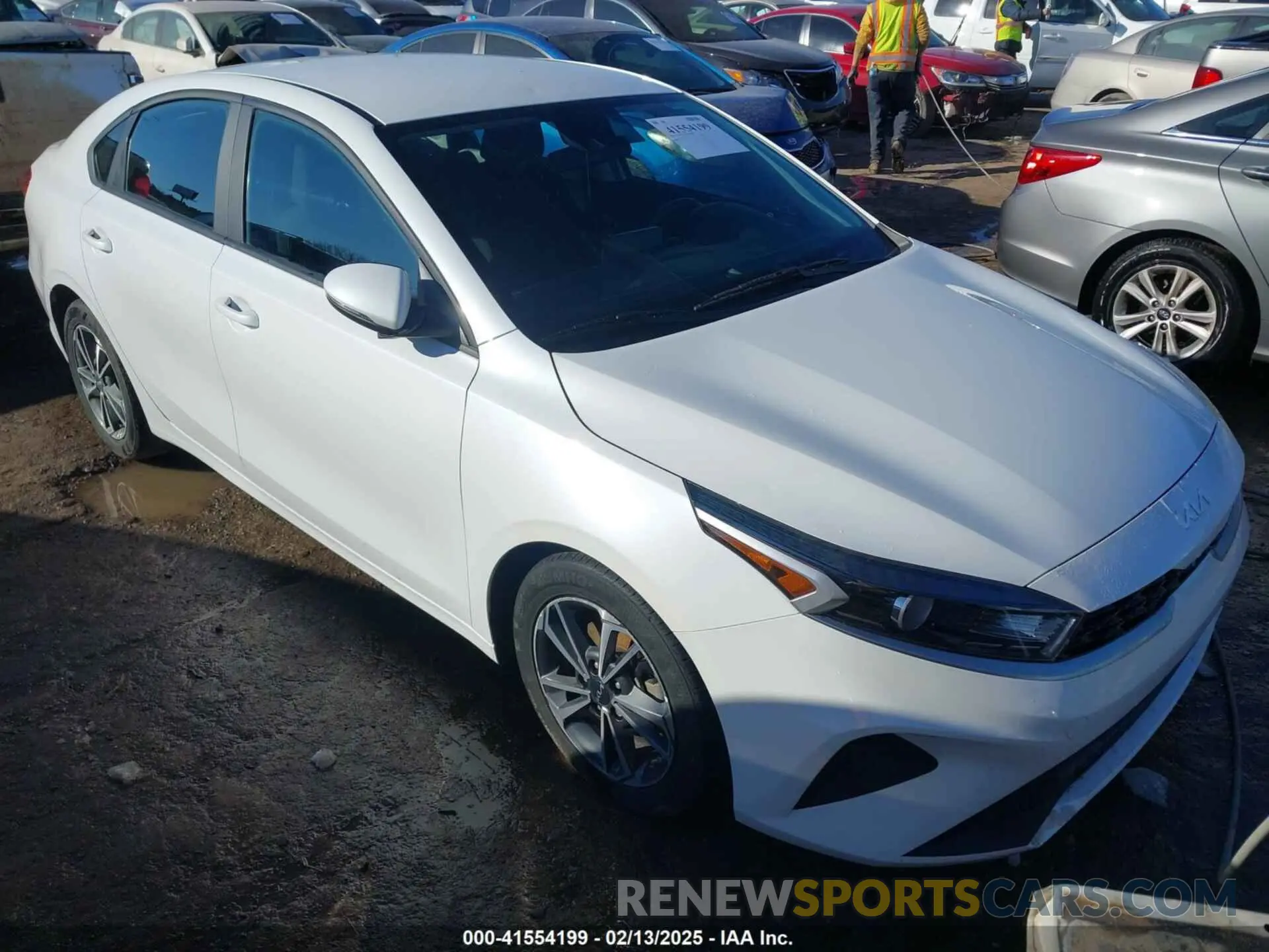 1 Photograph of a damaged car 3KPF24AD1PE621729 KIA FORTE 2023