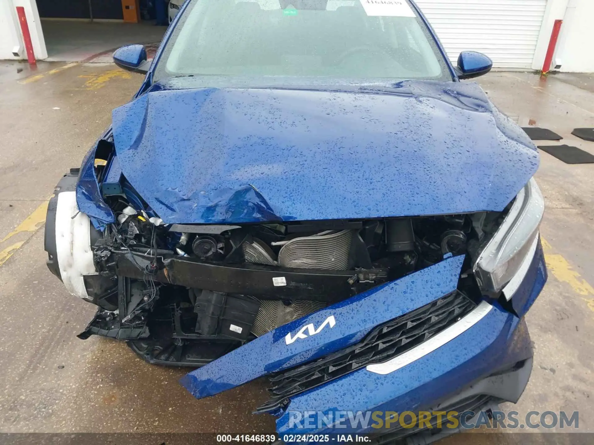 12 Photograph of a damaged car 3KPF24AD1PE625182 KIA FORTE 2023