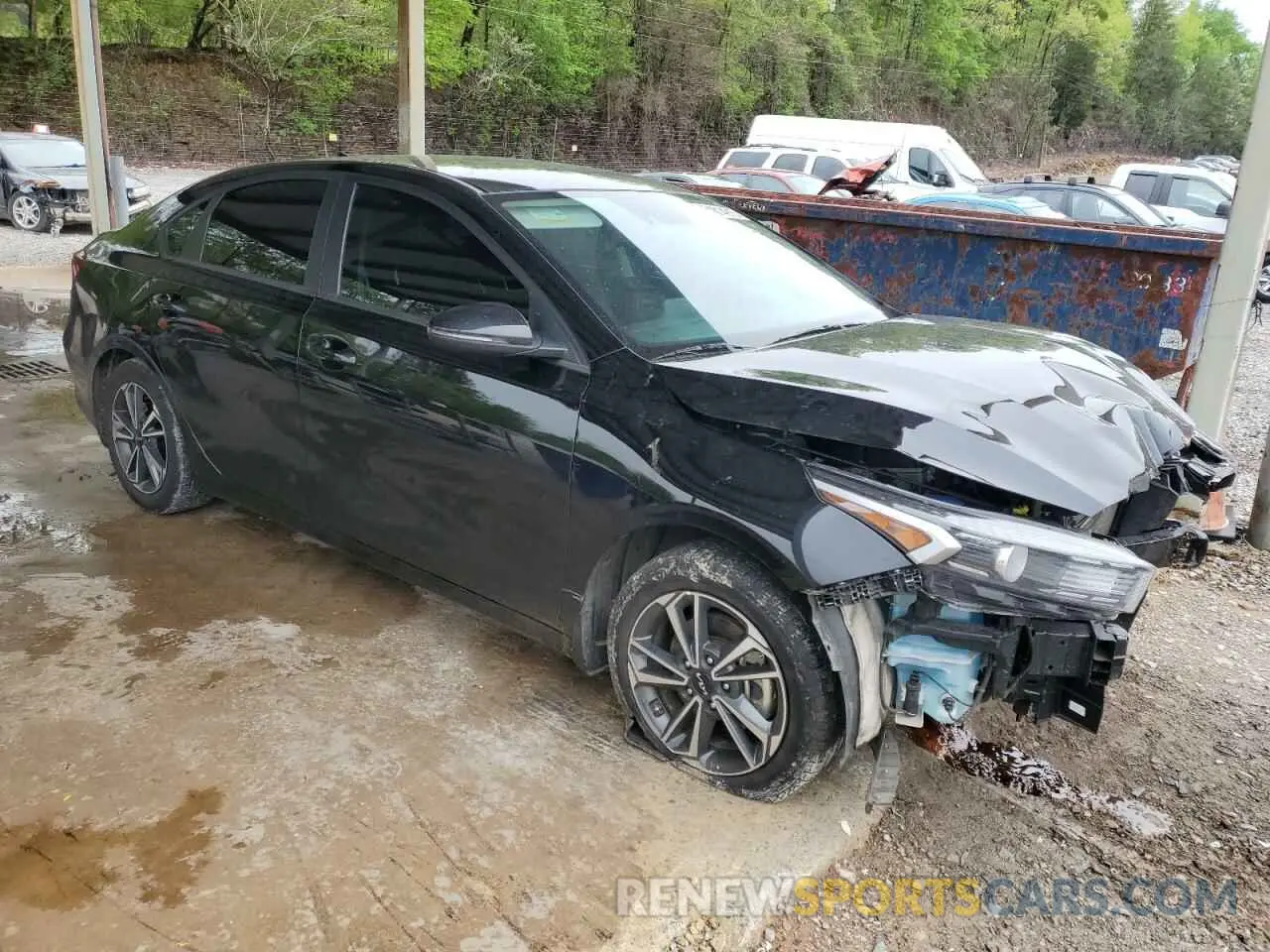 4 Photograph of a damaged car 3KPF24AD1PE630673 KIA FORTE 2023
