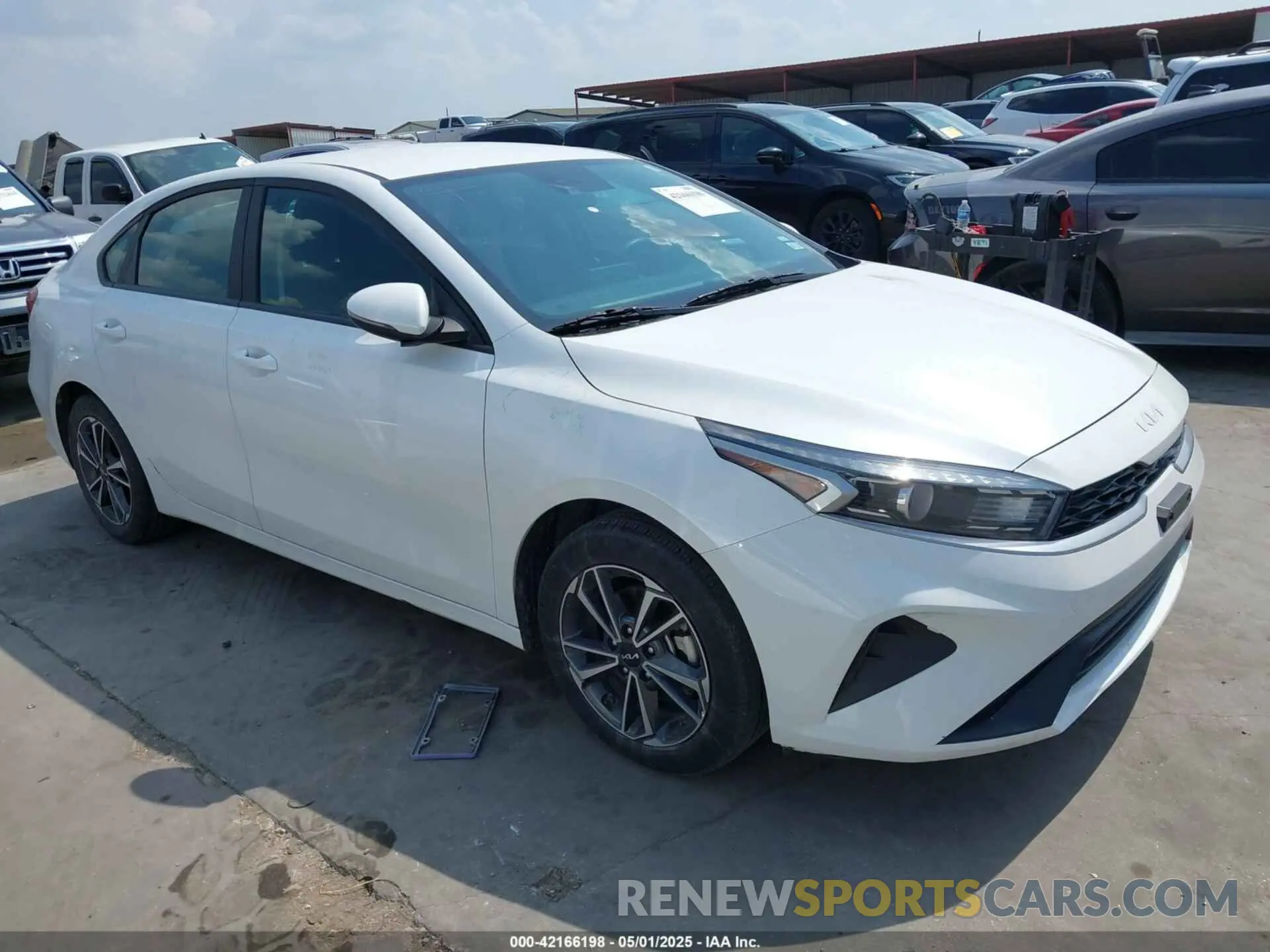 1 Photograph of a damaged car 3KPF24AD1PE637235 KIA FORTE 2023