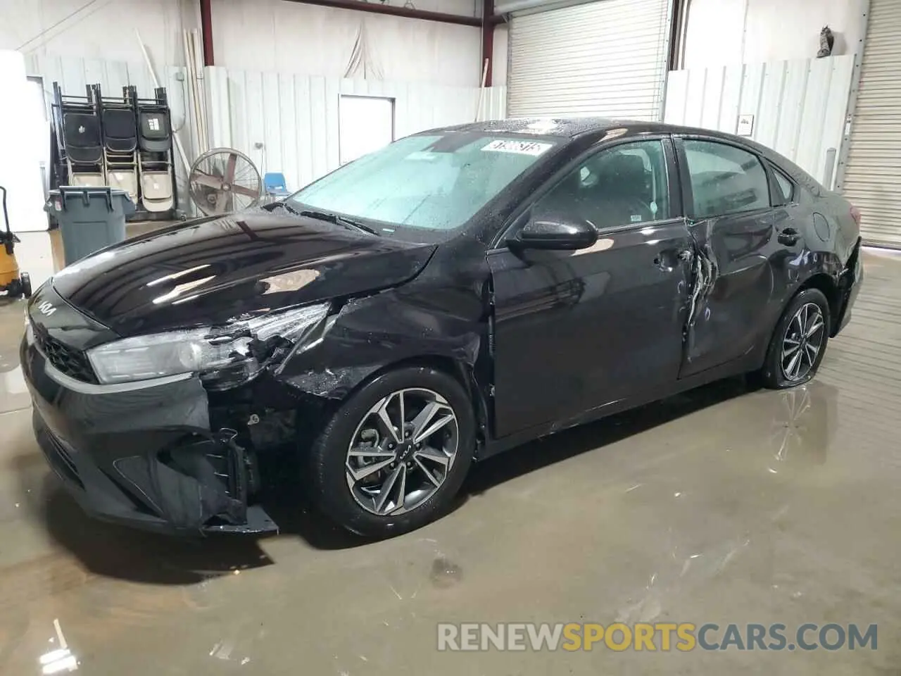 1 Photograph of a damaged car 3KPF24AD1PE642774 KIA FORTE 2023