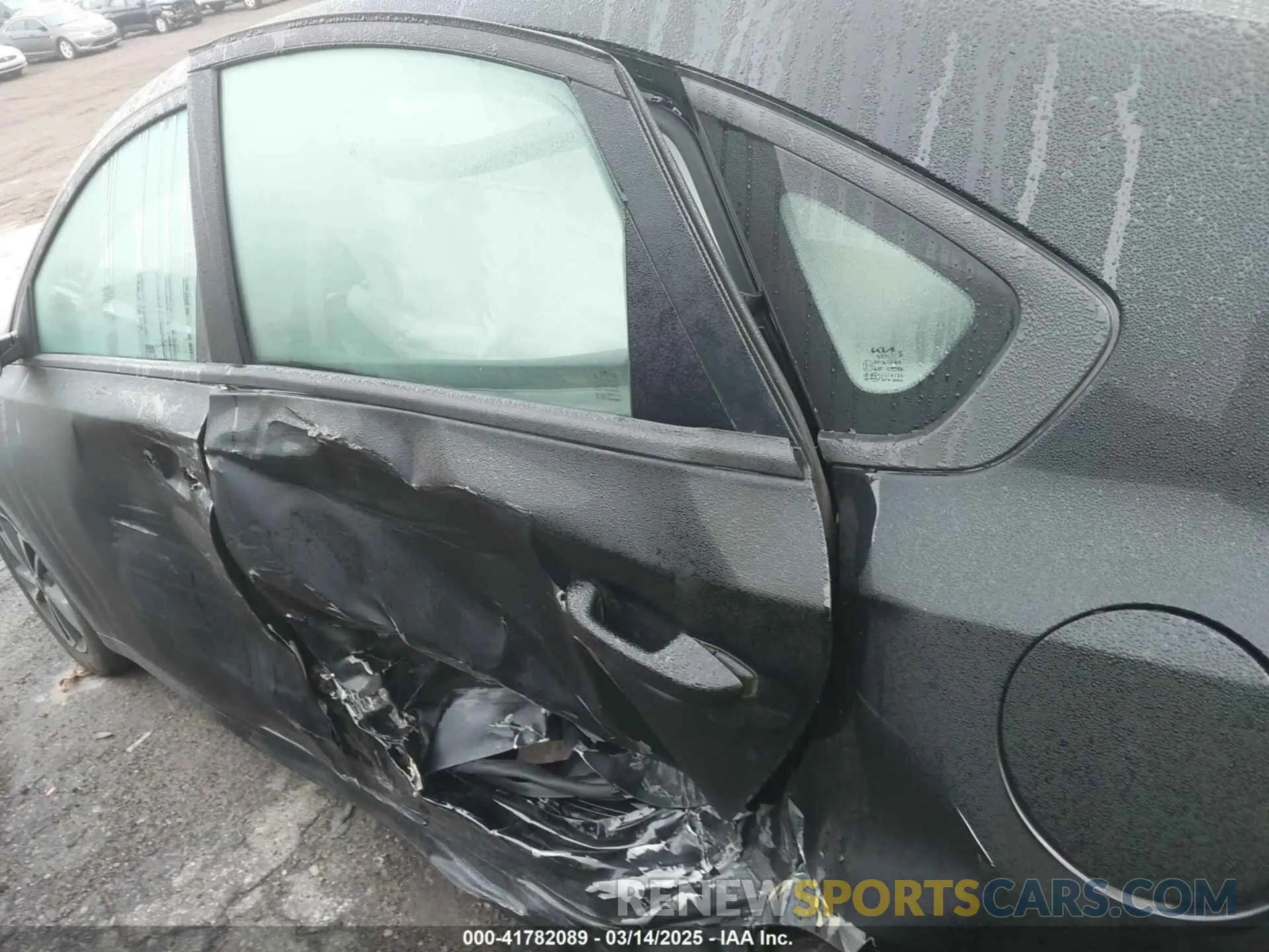 18 Photograph of a damaged car 3KPF24AD1PE644587 KIA FORTE 2023