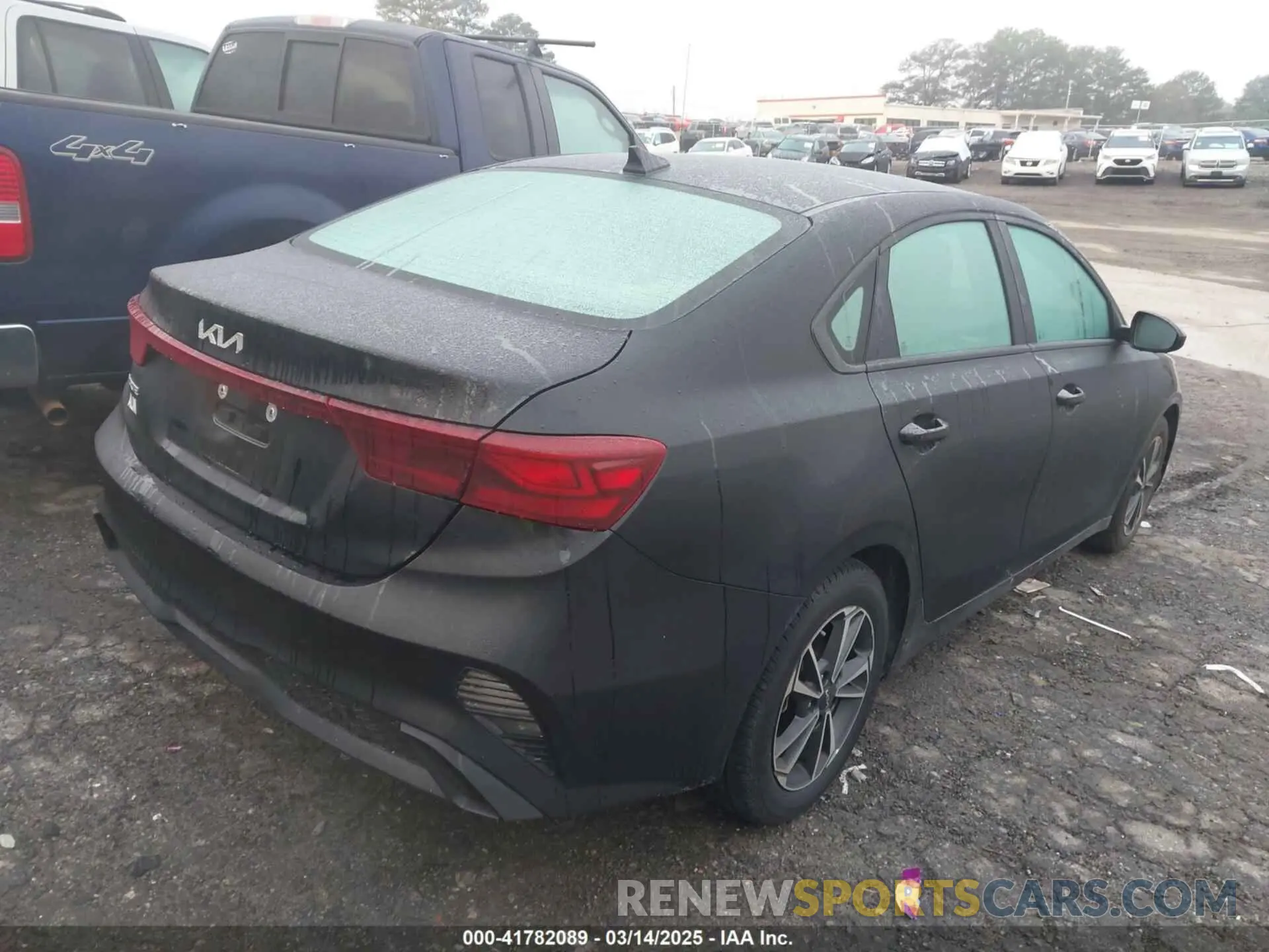 4 Photograph of a damaged car 3KPF24AD1PE644587 KIA FORTE 2023