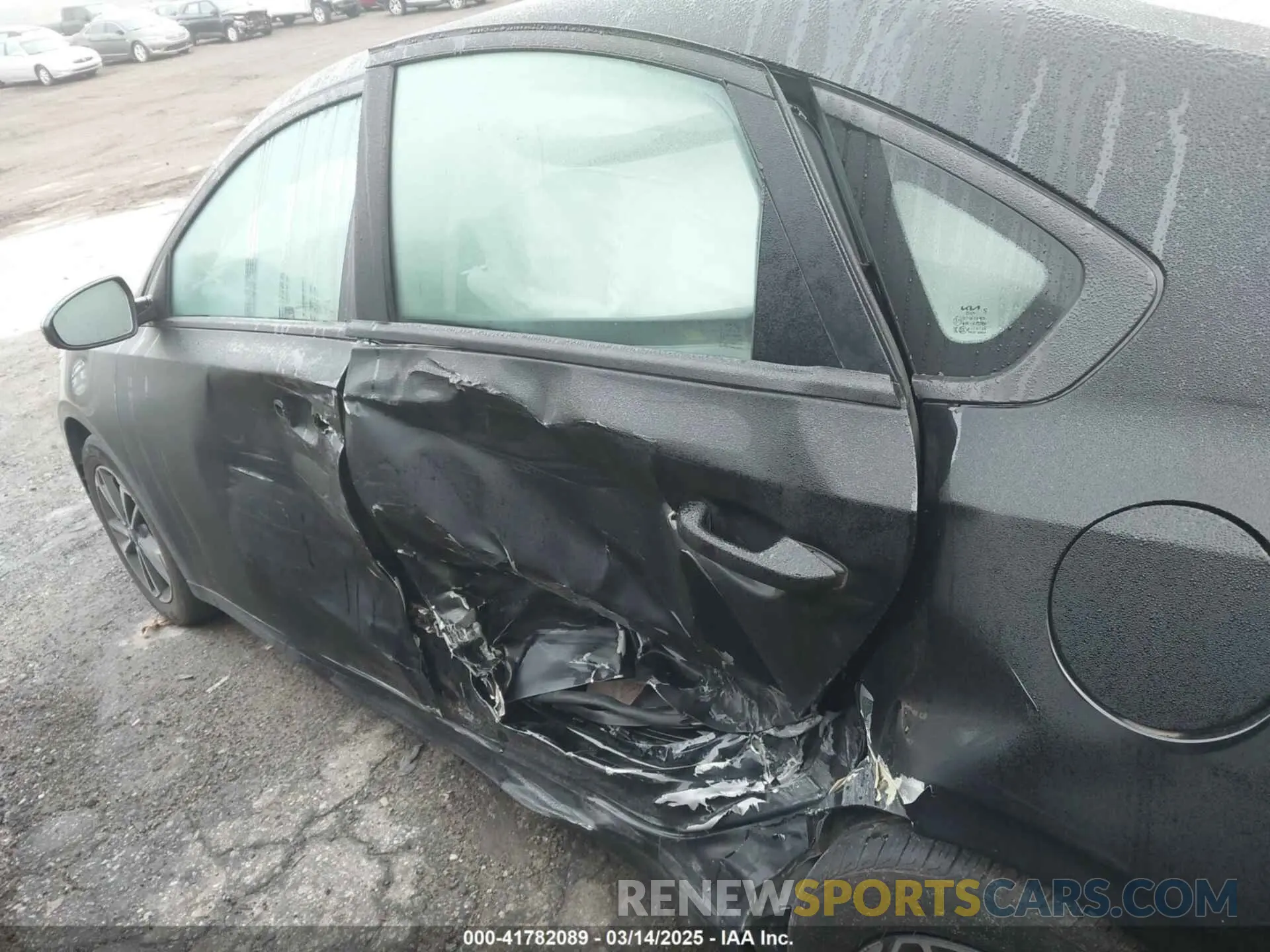 6 Photograph of a damaged car 3KPF24AD1PE644587 KIA FORTE 2023