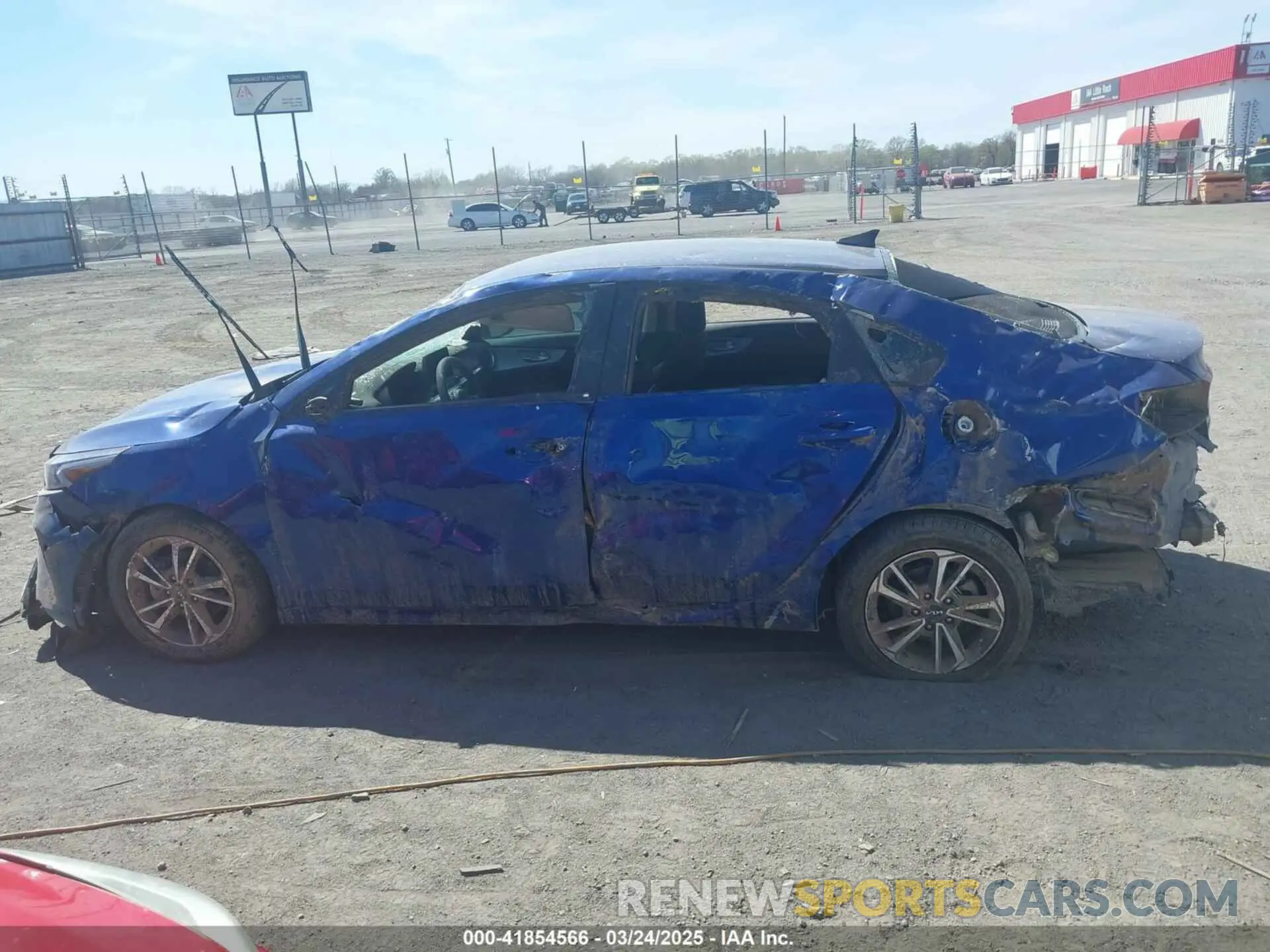14 Photograph of a damaged car 3KPF24AD1PE675564 KIA FORTE 2023