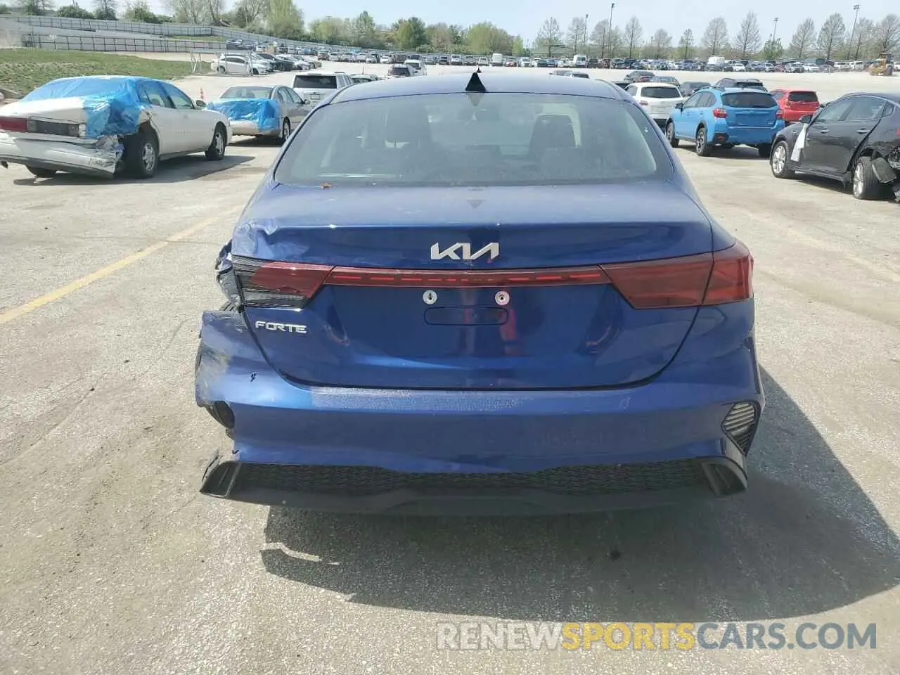 6 Photograph of a damaged car 3KPF24AD1PE680537 KIA FORTE 2023
