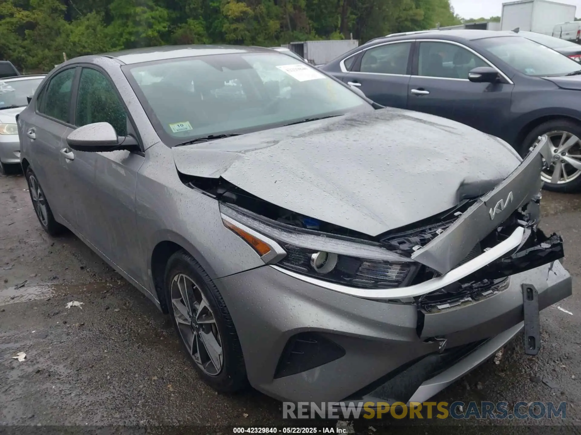 1 Photograph of a damaged car 3KPF24AD1PE691392 KIA FORTE 2023