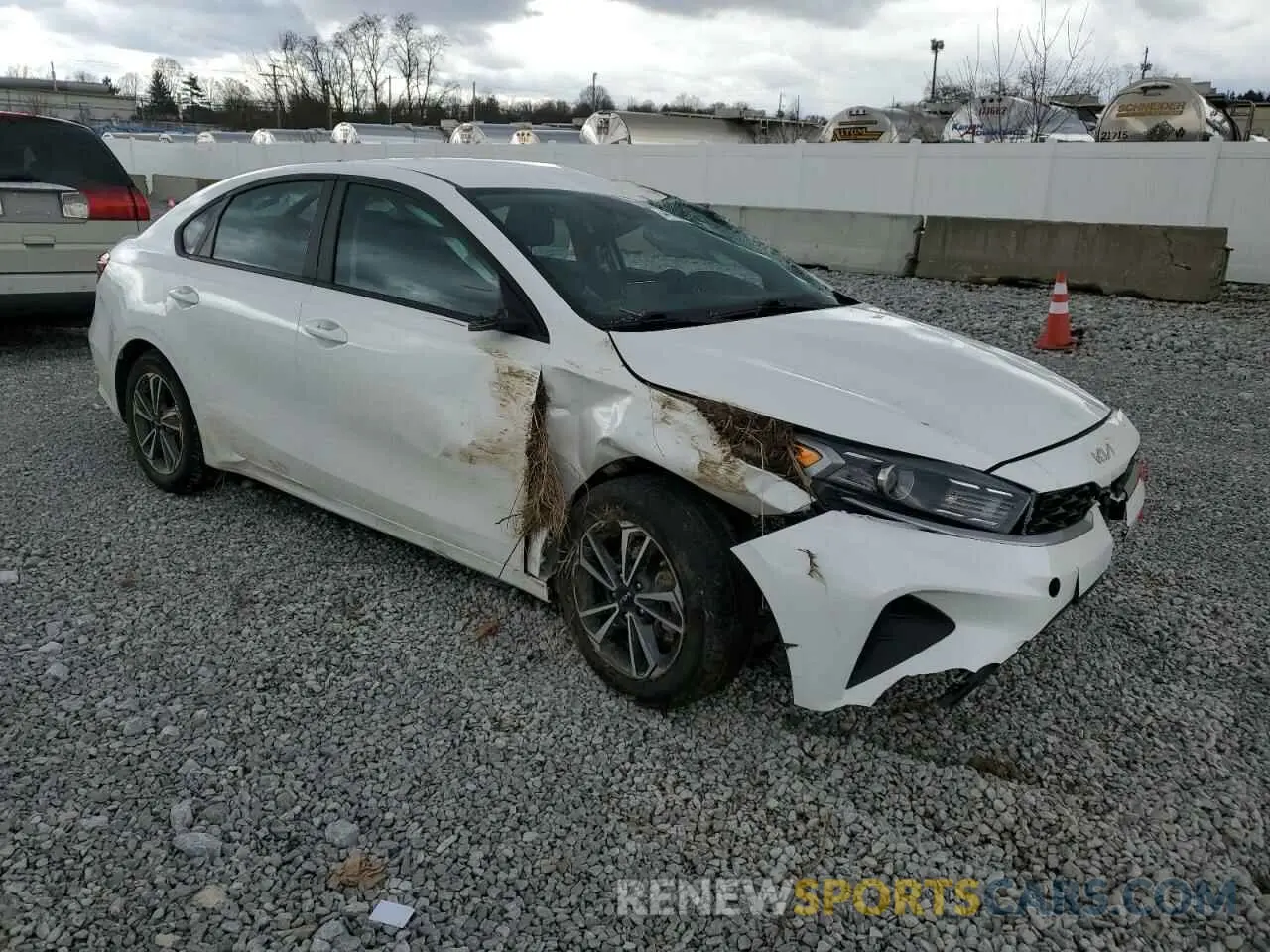 4 Photograph of a damaged car 3KPF24AD2PE506427 KIA FORTE 2023