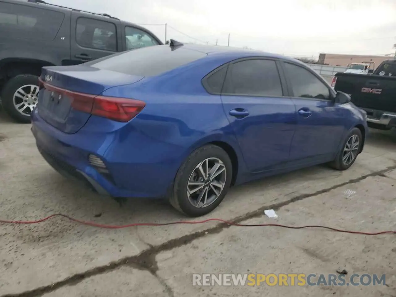 3 Photograph of a damaged car 3KPF24AD2PE525642 KIA FORTE 2023