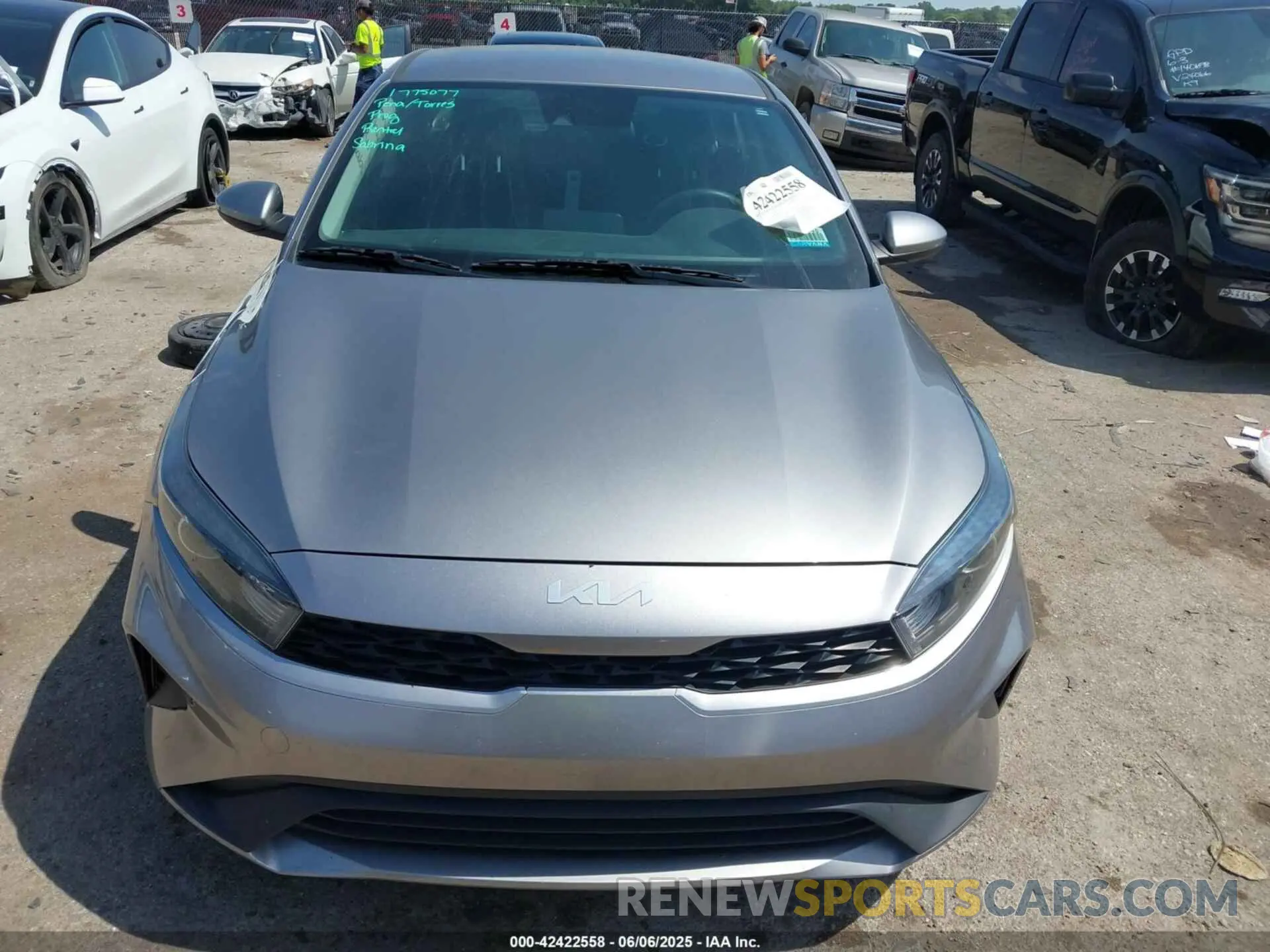 12 Photograph of a damaged car 3KPF24AD2PE529352 KIA FORTE 2023
