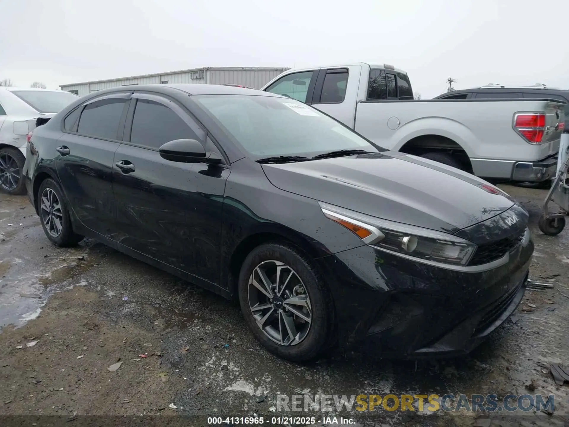 1 Photograph of a damaged car 3KPF24AD2PE574565 KIA FORTE 2023