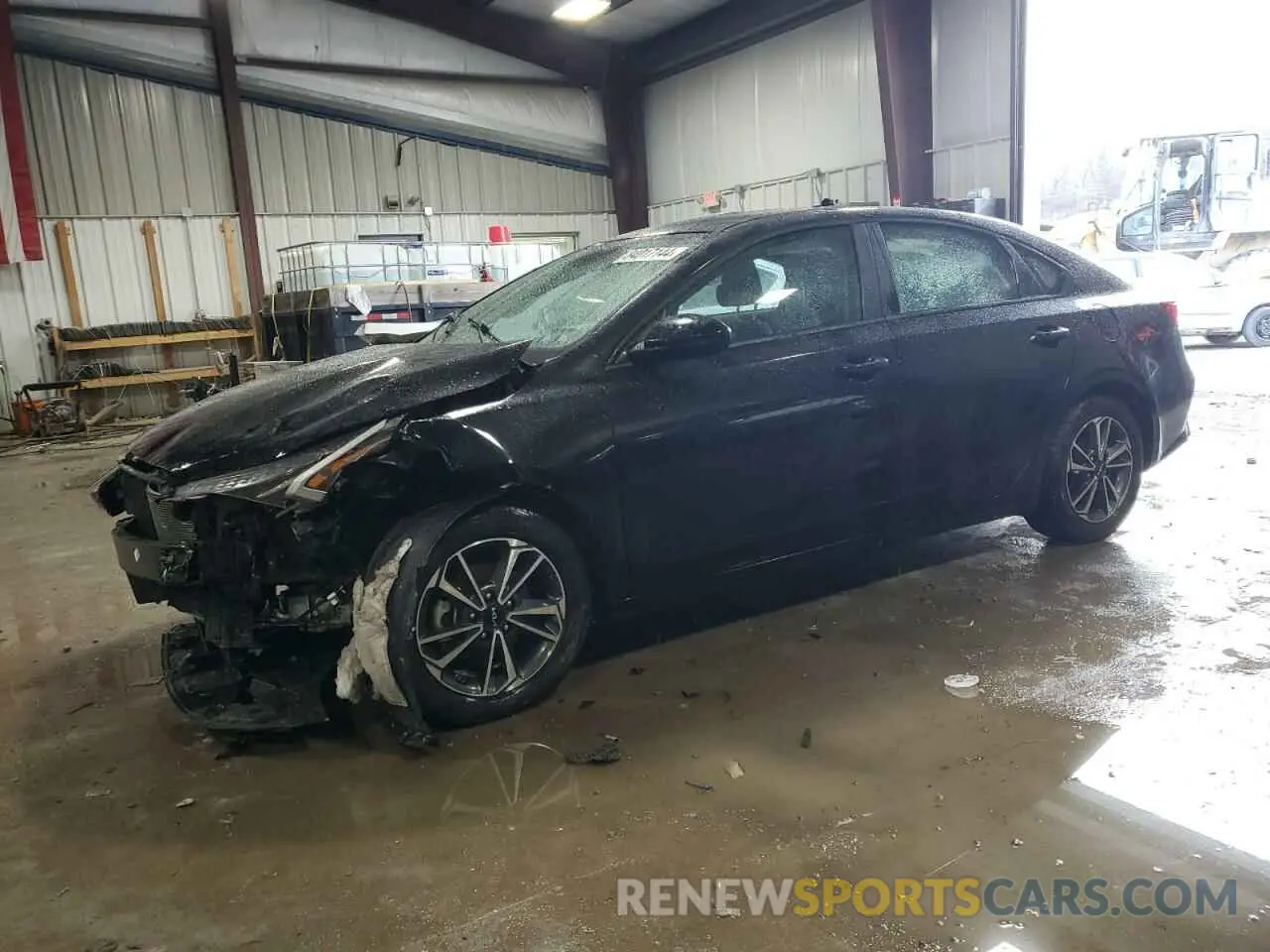 1 Photograph of a damaged car 3KPF24AD2PE576624 KIA FORTE 2023