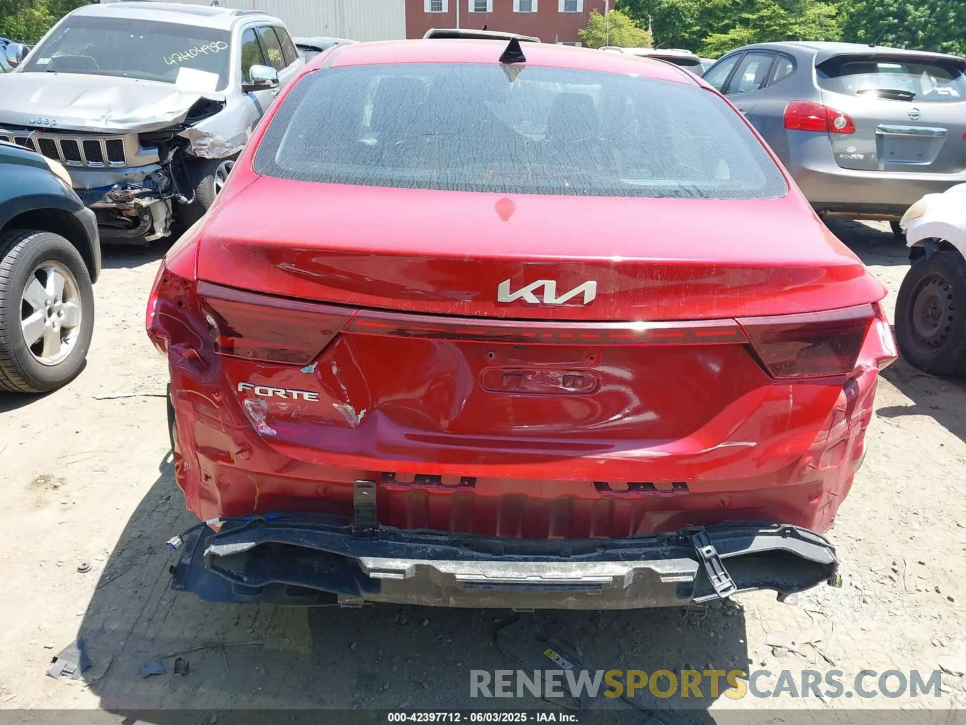 17 Photograph of a damaged car 3KPF24AD2PE583539 KIA FORTE 2023