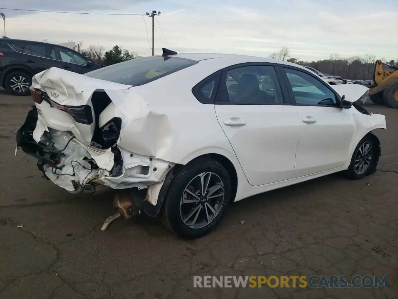 3 Photograph of a damaged car 3KPF24AD2PE594346 KIA FORTE 2023