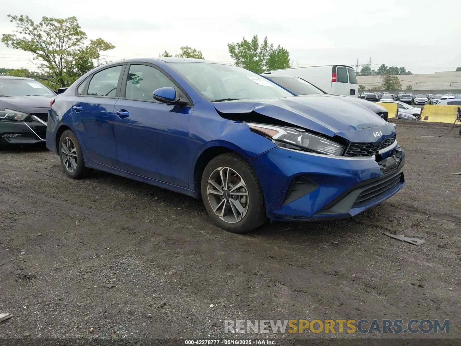 1 Photograph of a damaged car 3KPF24AD2PE624428 KIA FORTE 2023