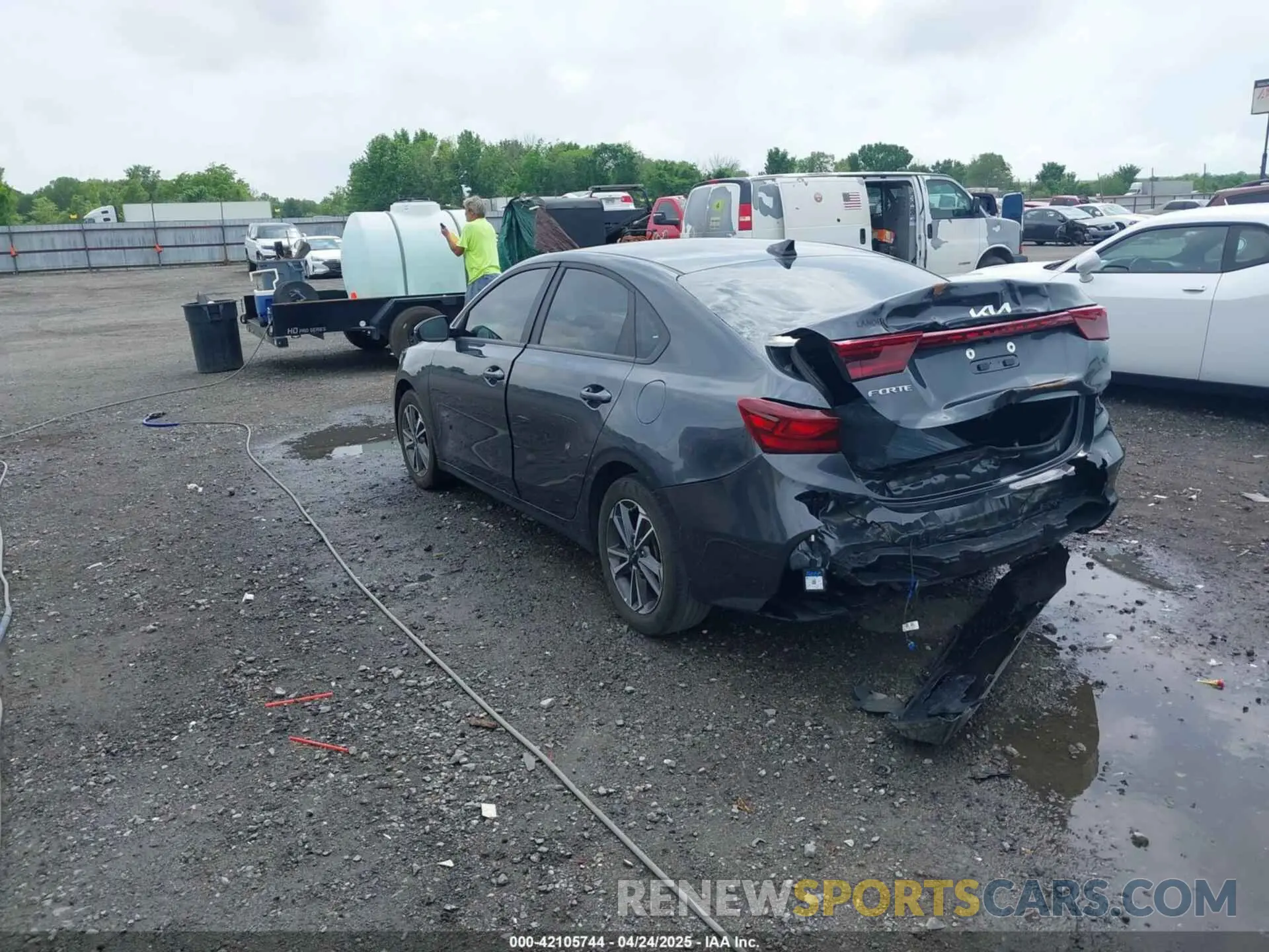 3 Photograph of a damaged car 3KPF24AD2PE665156 KIA FORTE 2023