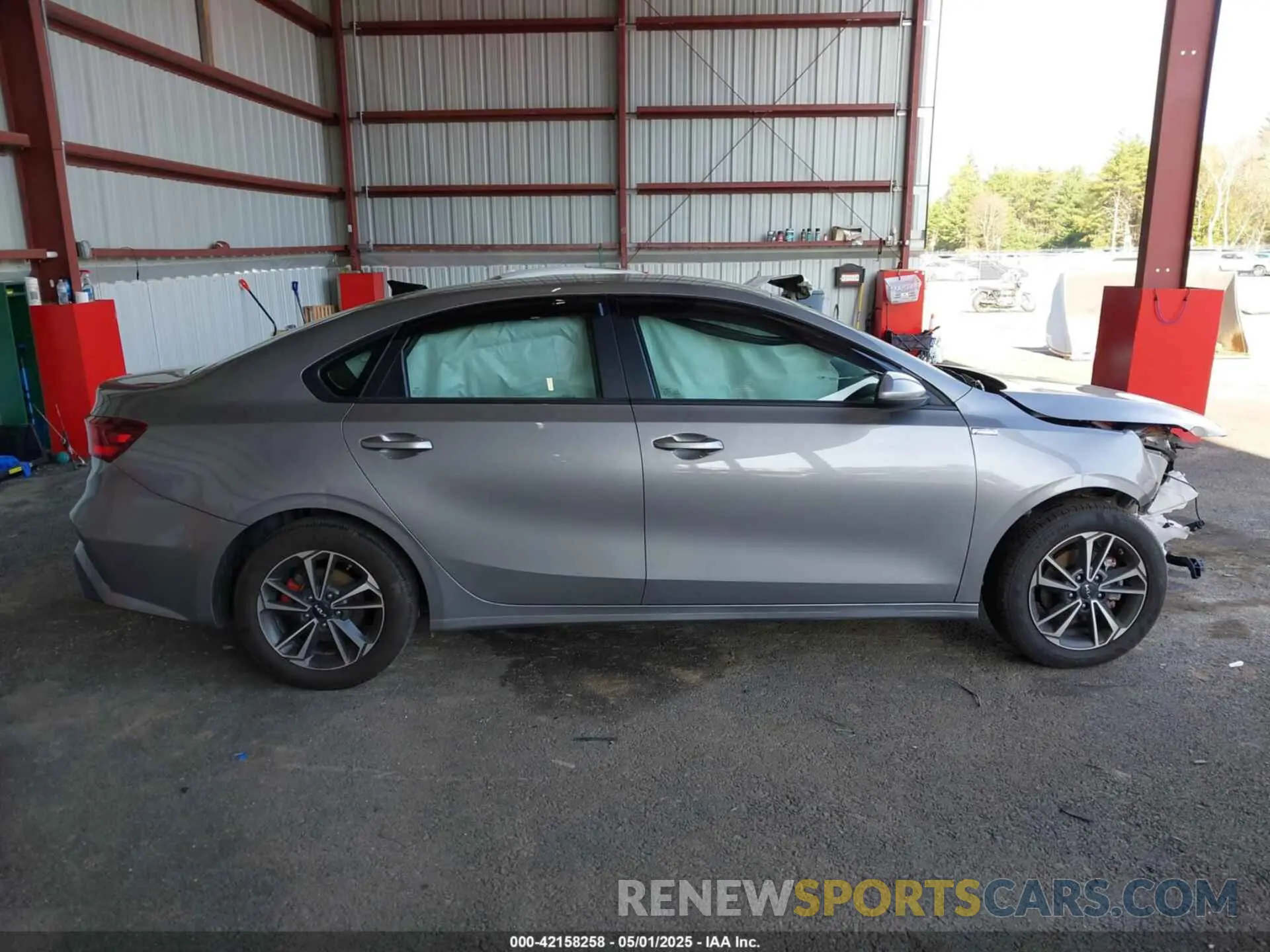 13 Photograph of a damaged car 3KPF24AD2PE691594 KIA FORTE 2023