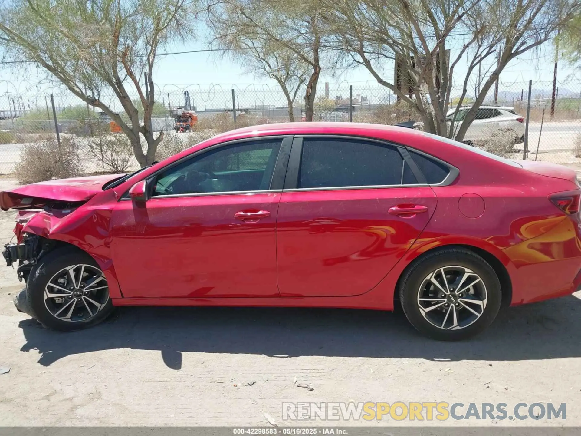 15 Photograph of a damaged car 3KPF24AD3PE509773 KIA FORTE 2023