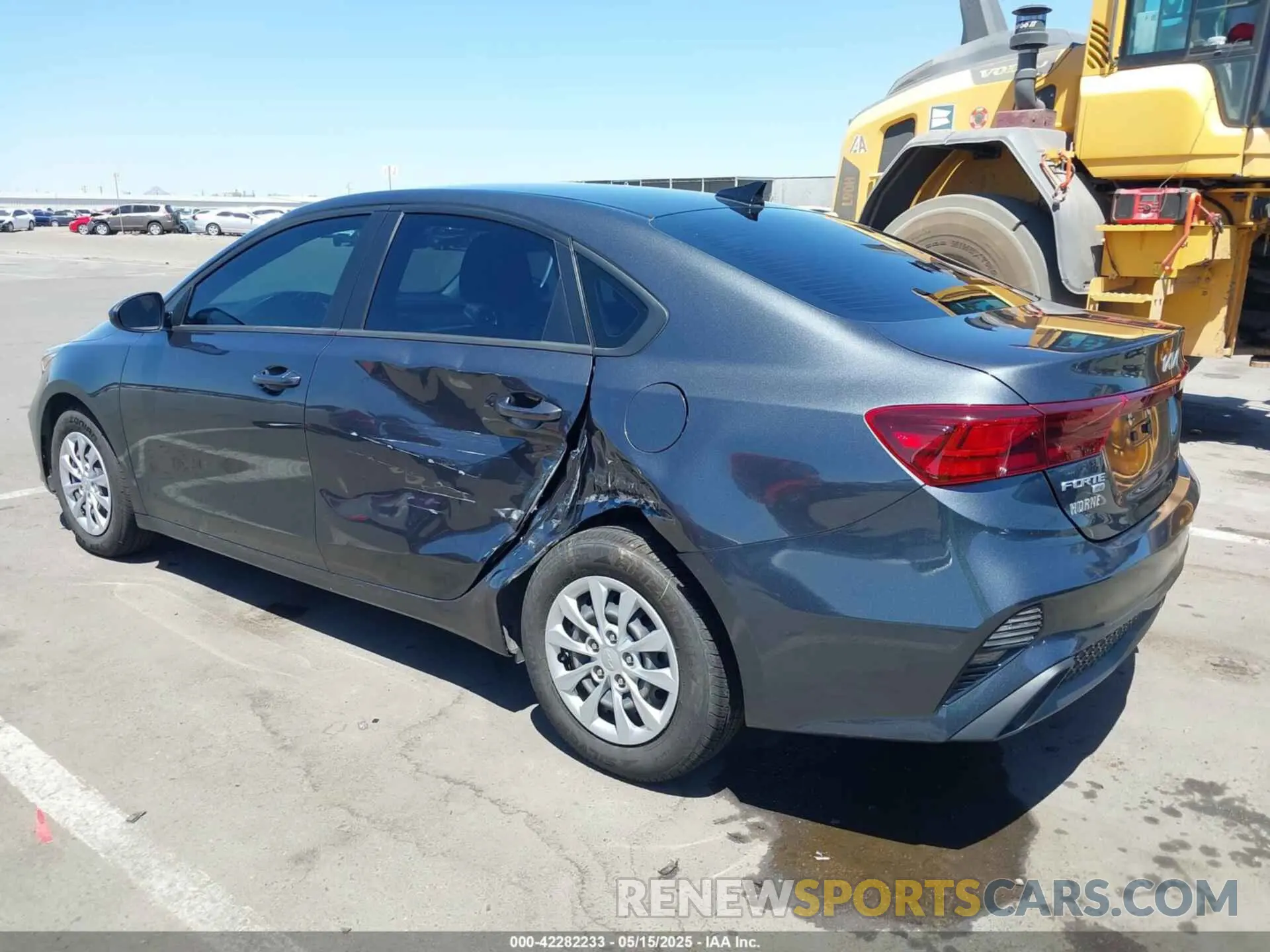 3 Photograph of a damaged car 3KPF24AD3PE521261 KIA FORTE 2023