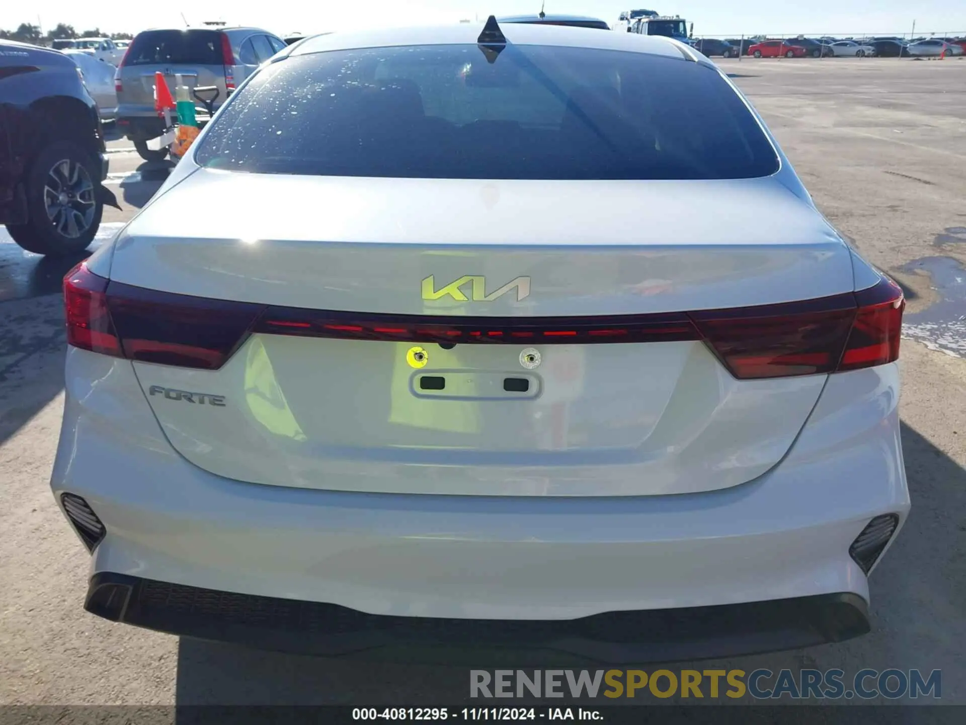 16 Photograph of a damaged car 3KPF24AD3PE539081 KIA FORTE 2023