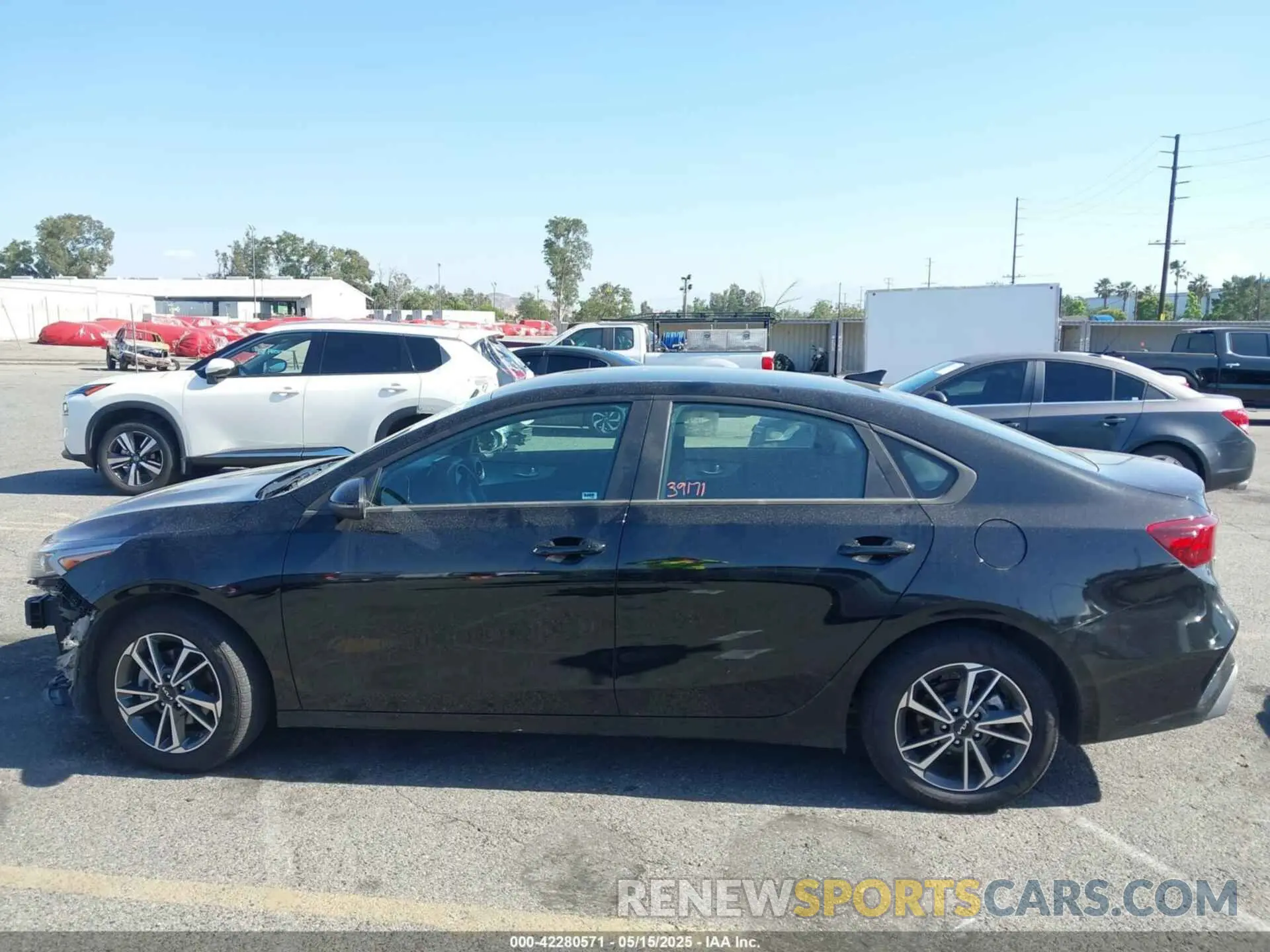 15 Photograph of a damaged car 3KPF24AD3PE558441 KIA FORTE 2023