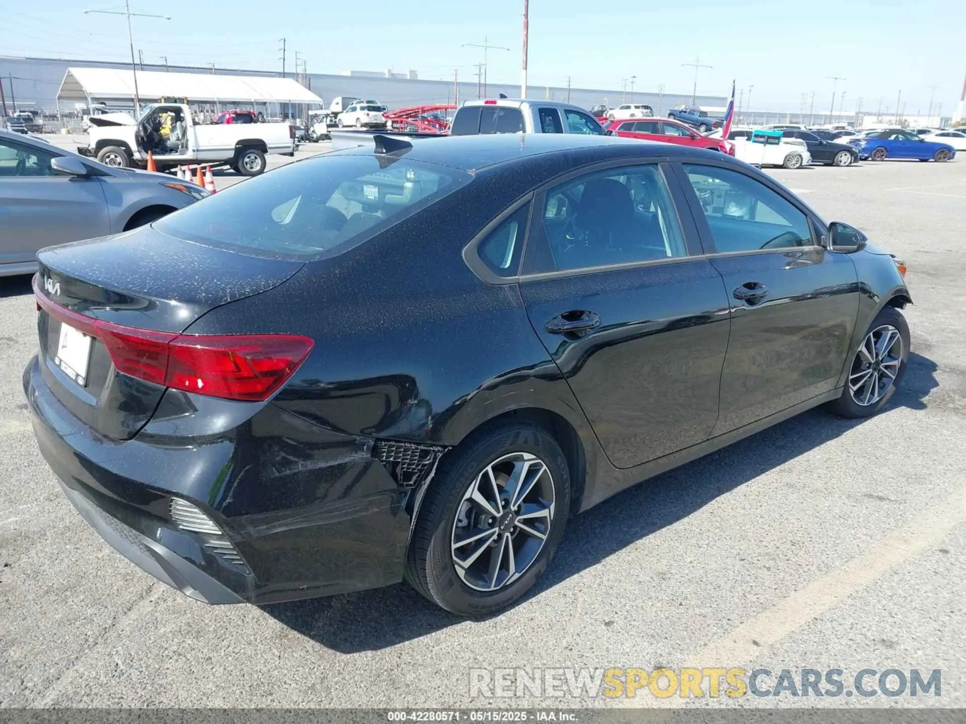 4 Photograph of a damaged car 3KPF24AD3PE558441 KIA FORTE 2023