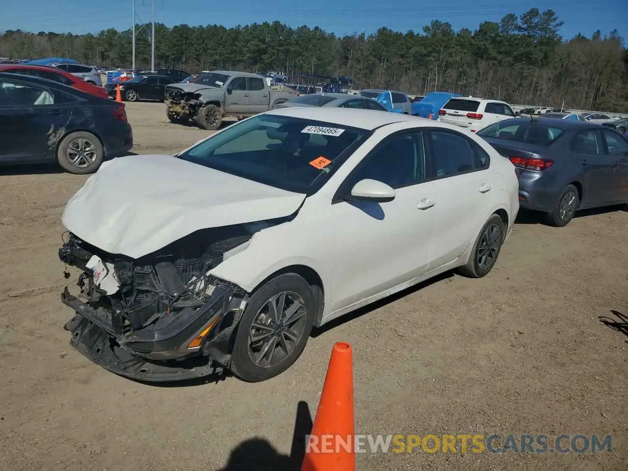 1 Photograph of a damaged car 3KPF24AD3PE573912 KIA FORTE 2023