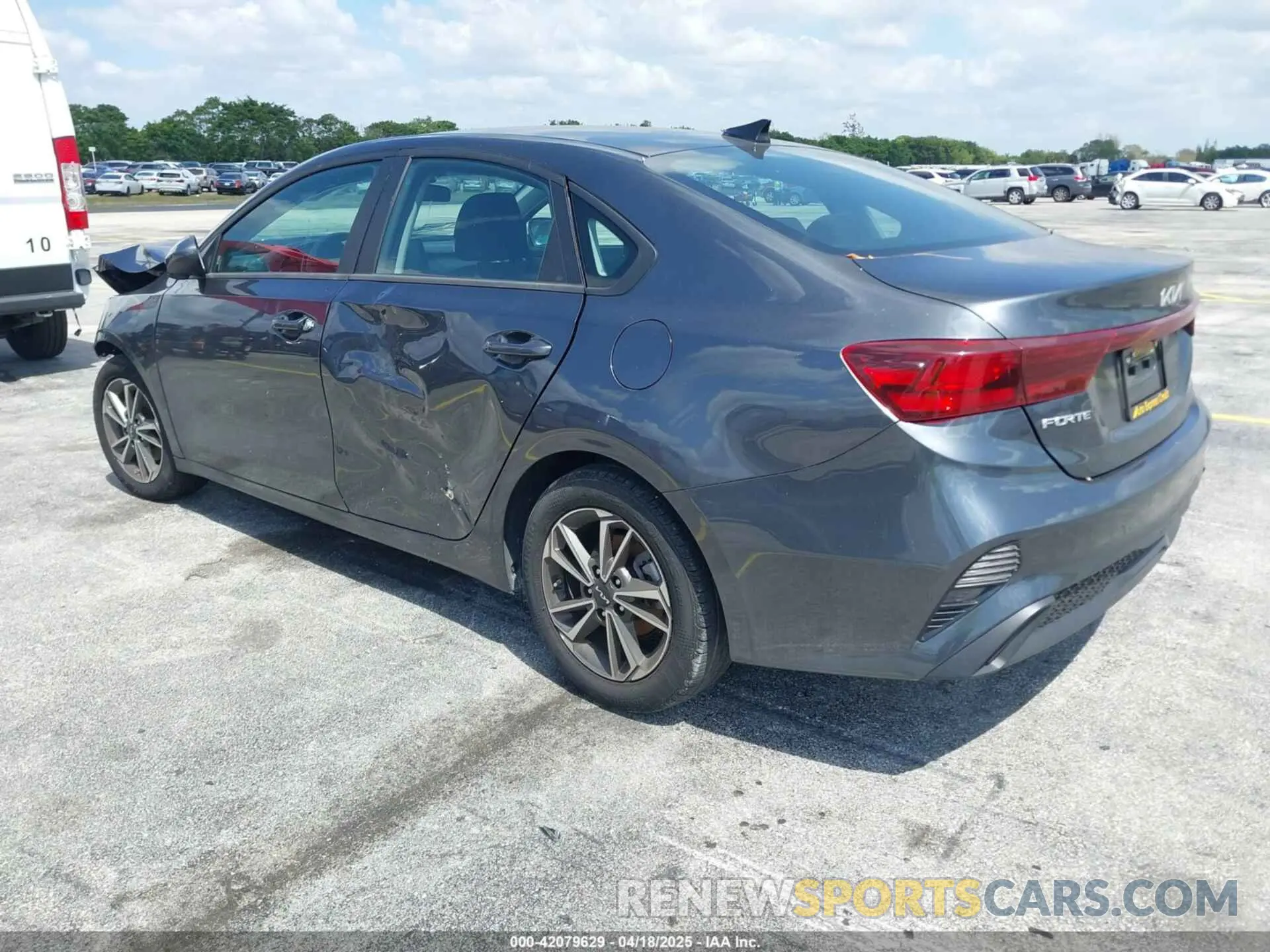 3 Photograph of a damaged car 3KPF24AD3PE612014 KIA FORTE 2023