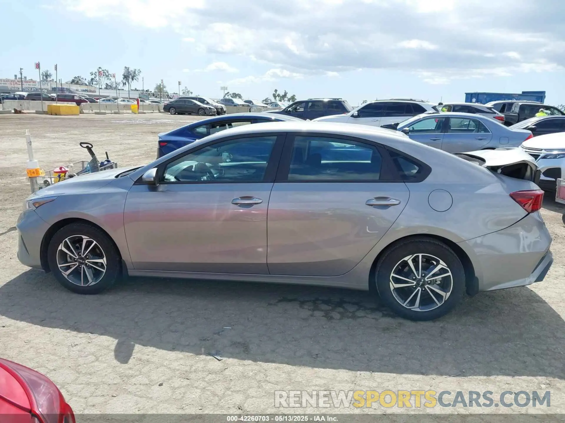 14 Photograph of a damaged car 3KPF24AD3PE617505 KIA FORTE 2023