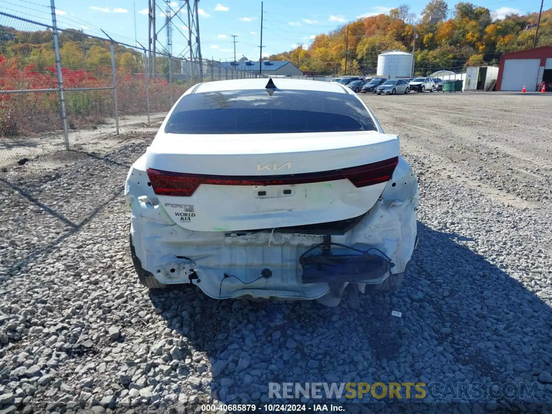 17 Photograph of a damaged car 3KPF24AD3PE643392 KIA FORTE 2023