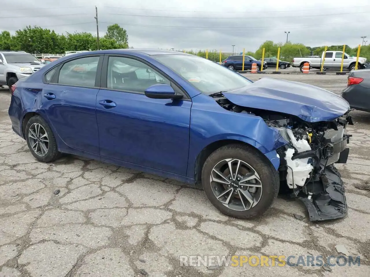 4 Photograph of a damaged car 3KPF24AD3PE682578 KIA FORTE 2023