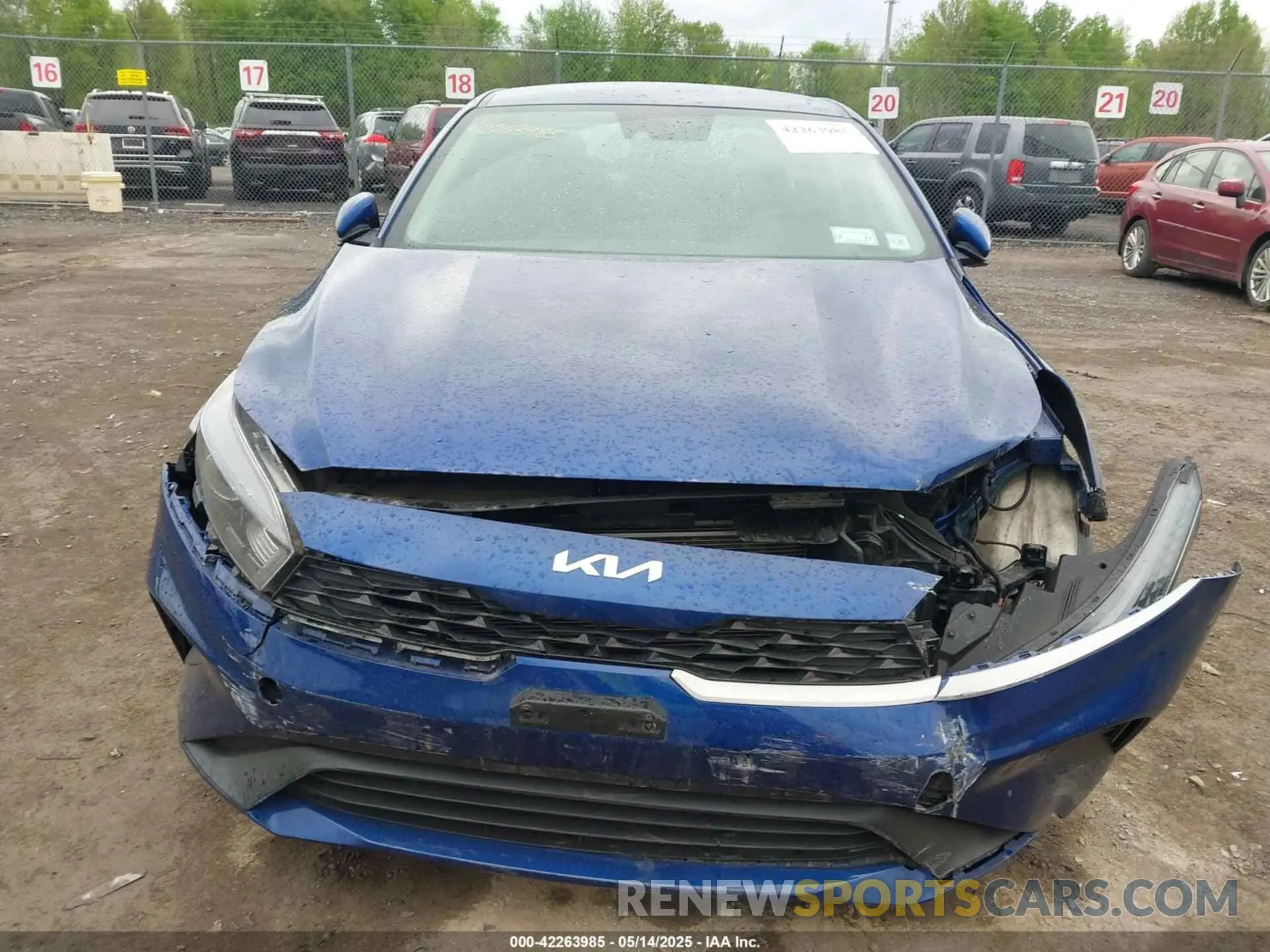 12 Photograph of a damaged car 3KPF24AD4PE504193 KIA FORTE 2023