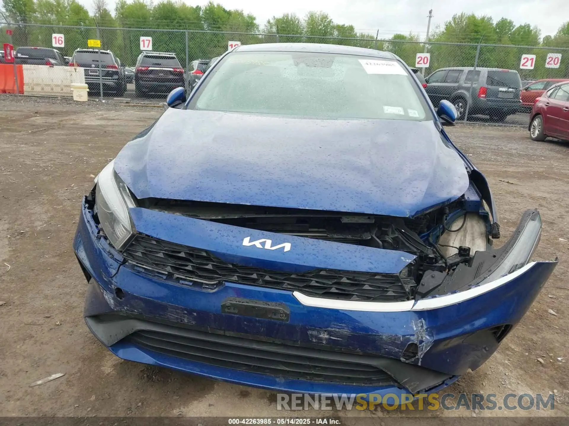 17 Photograph of a damaged car 3KPF24AD4PE504193 KIA FORTE 2023