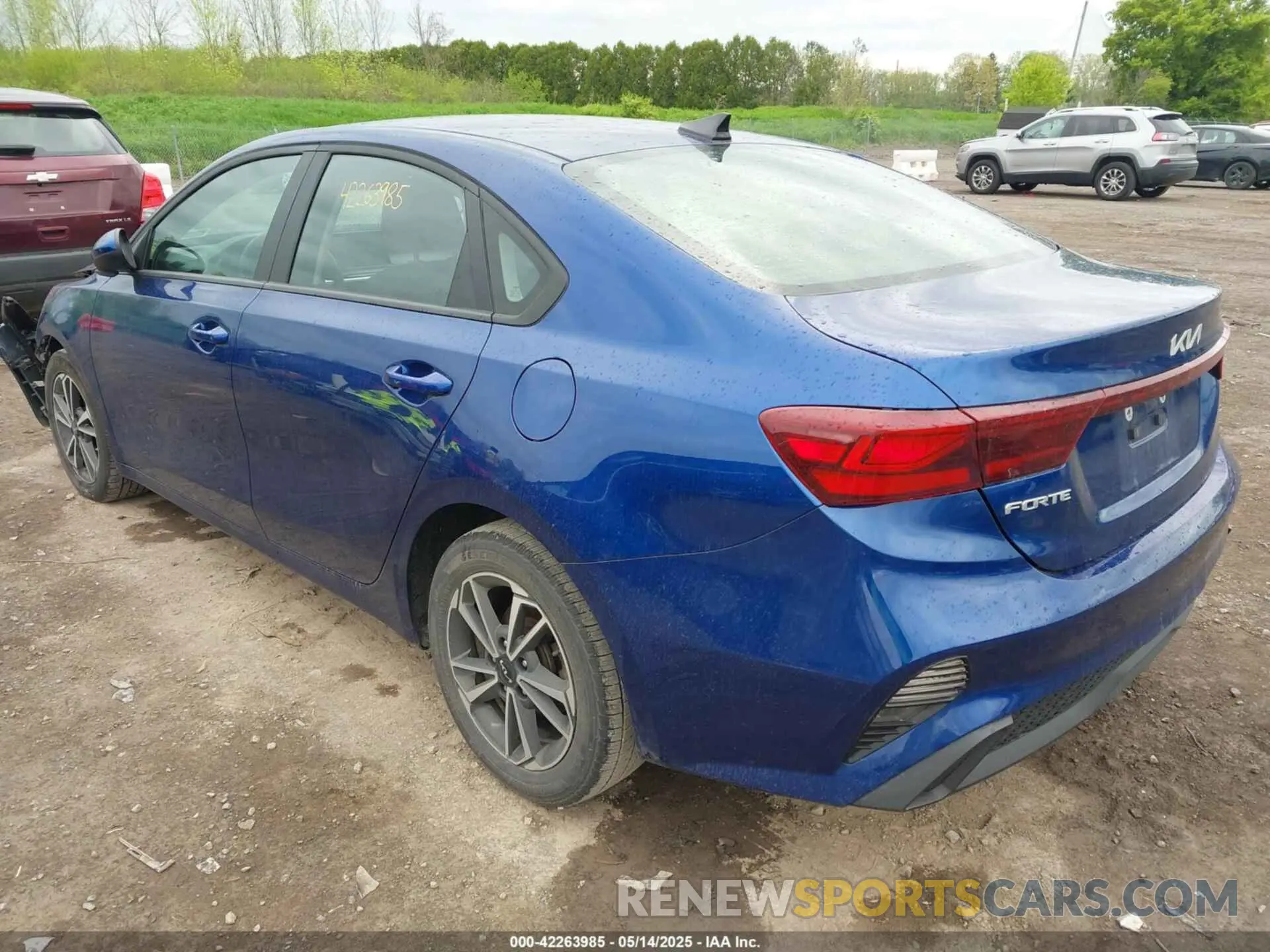 3 Photograph of a damaged car 3KPF24AD4PE504193 KIA FORTE 2023