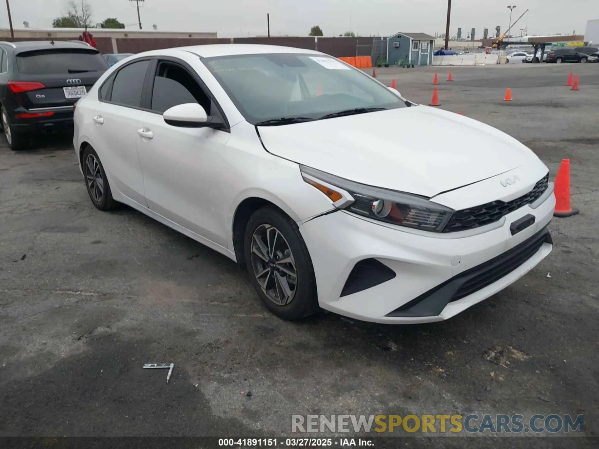 1 Photograph of a damaged car 3KPF24AD4PE508180 KIA FORTE 2023