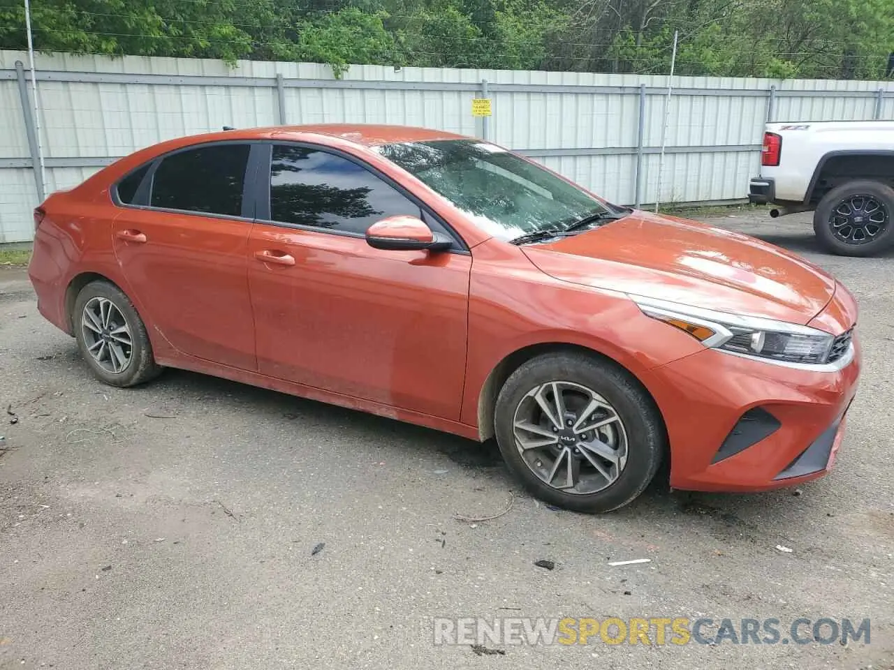 4 Photograph of a damaged car 3KPF24AD4PE547593 KIA FORTE 2023