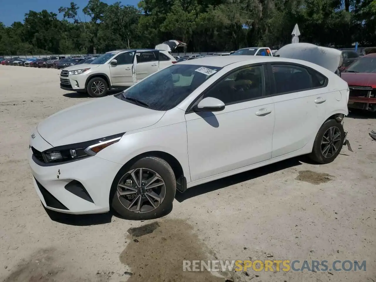 1 Photograph of a damaged car 3KPF24AD4PE556231 KIA FORTE 2023