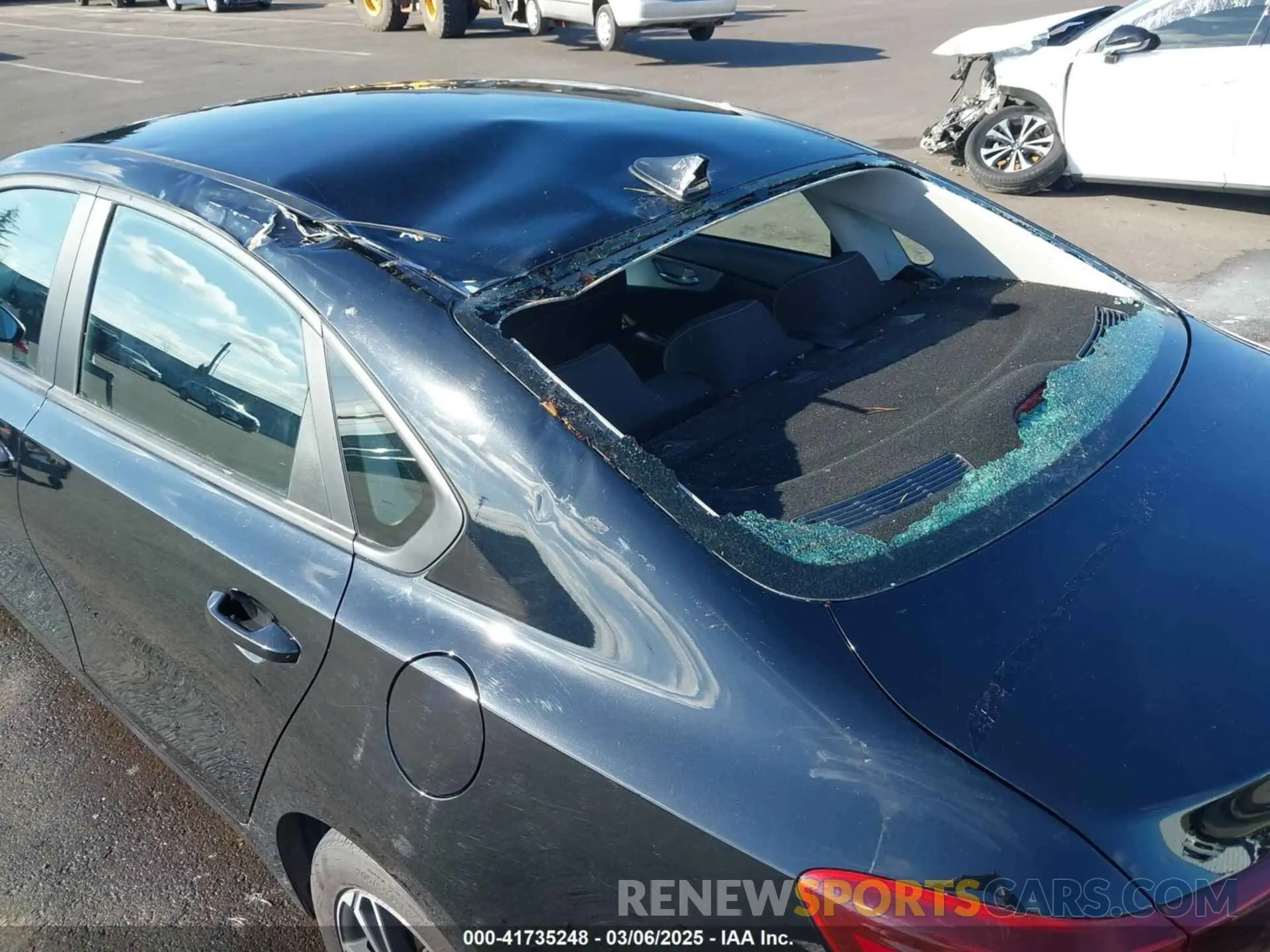6 Photograph of a damaged car 3KPF24AD4PE585213 KIA FORTE 2023