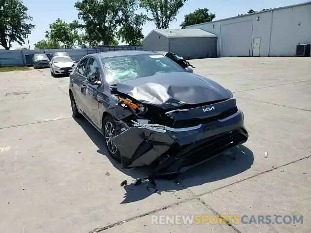 13 Photograph of a damaged car 3KPF24AD4PE585583 KIA FORTE 2023