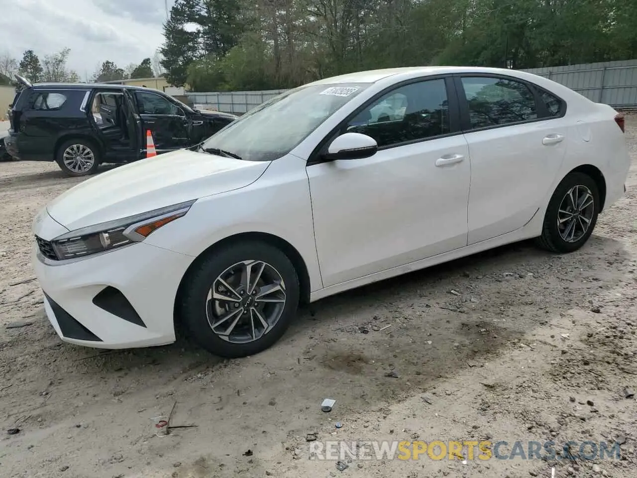 1 Photograph of a damaged car 3KPF24AD4PE613009 KIA FORTE 2023
